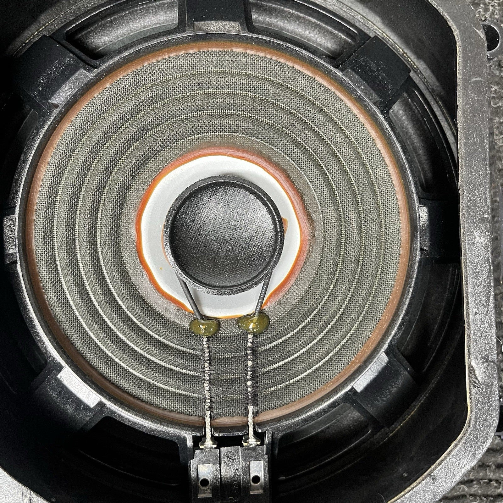 ☑️ 2011-2014 BMW X3 X5 Floor Speaker Subwoofer Pair 65139218695 OEM