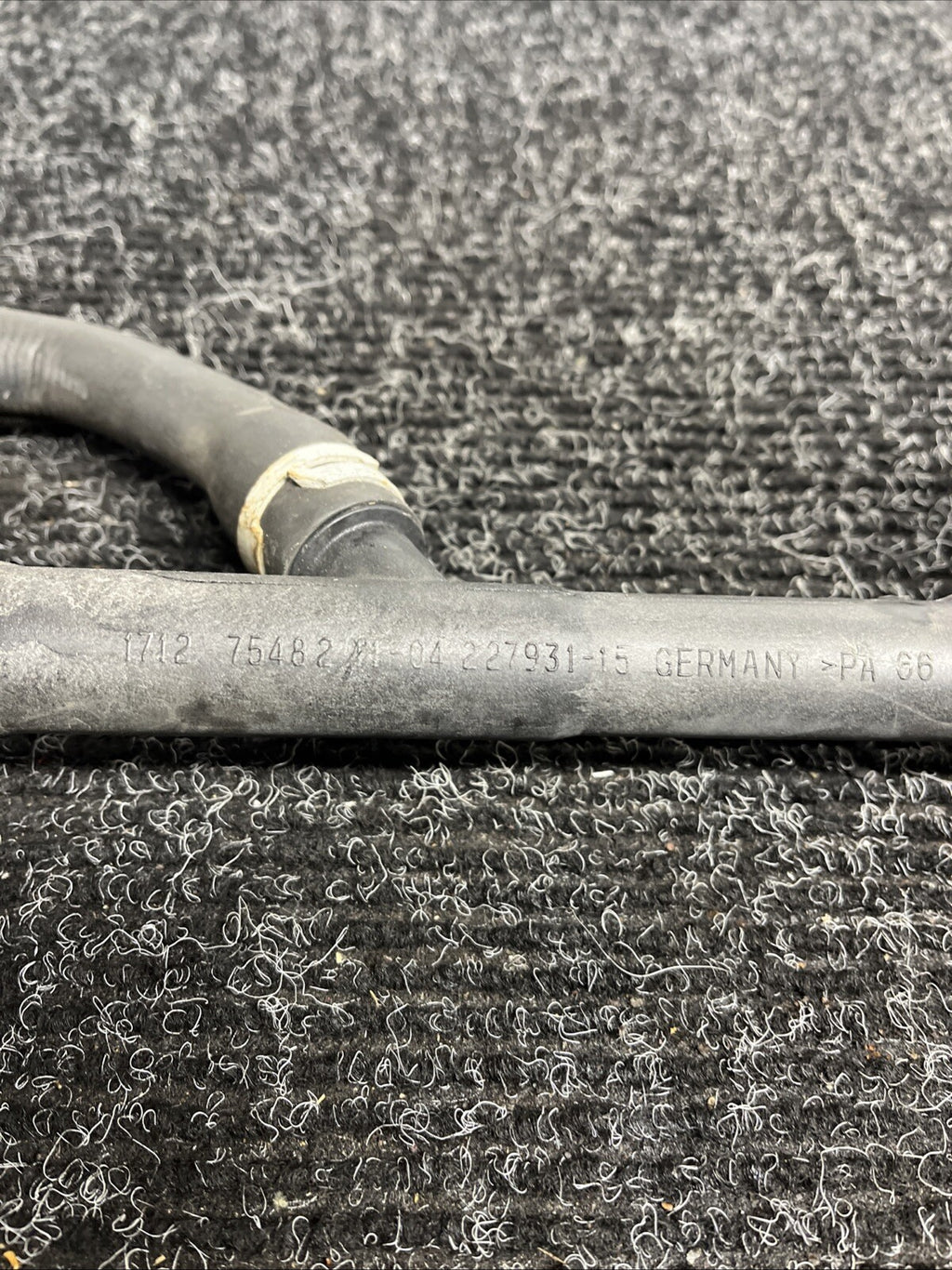 ☑️ OEM BMW E90 E92 E93 N54 RWD AT Thermostat Hose  Coolant Return Pipe Line