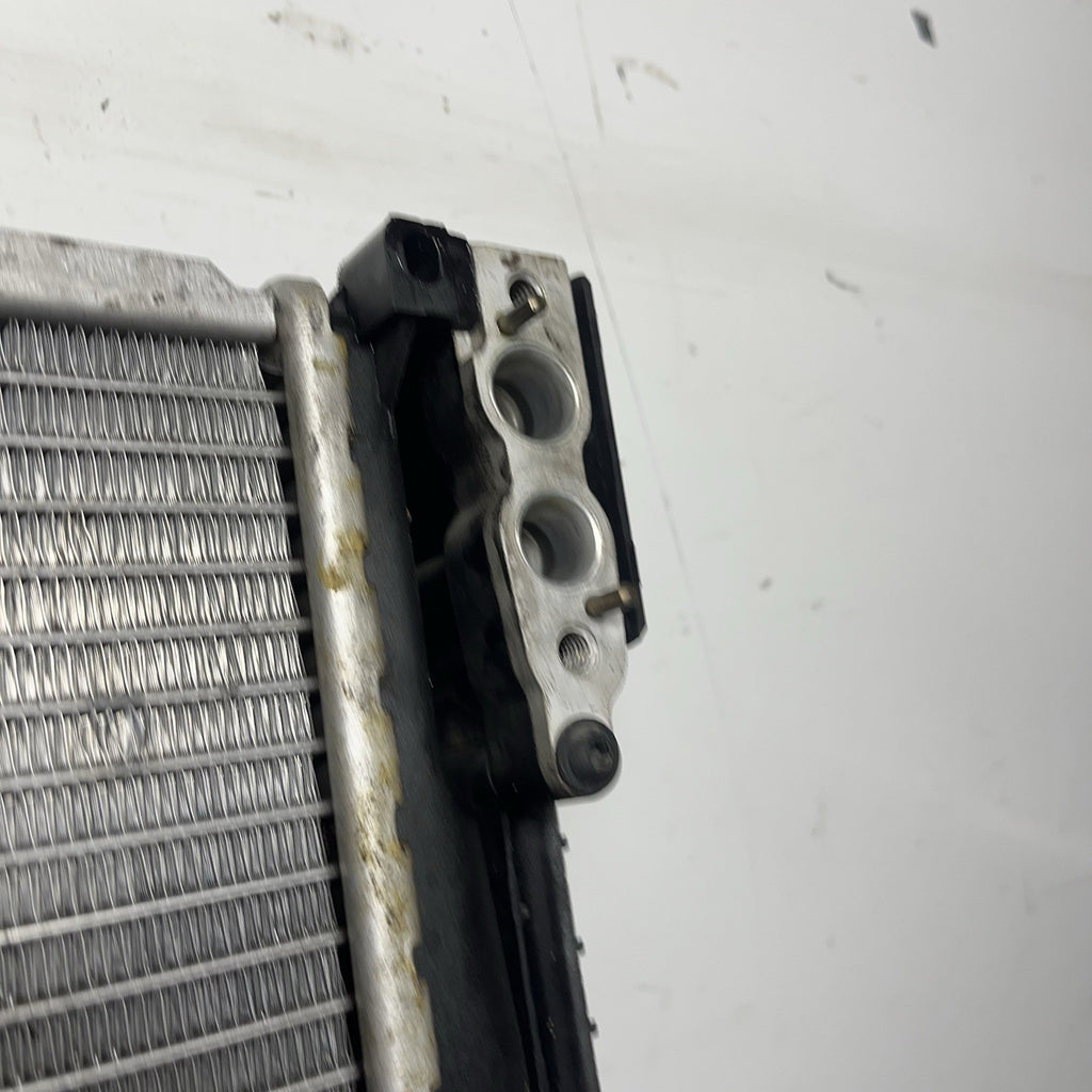 ☑️ BMW 330i 325i 323i E46 Engine Cooling Radiator 3.0L 6 Cylinder Fits 2001-2006
