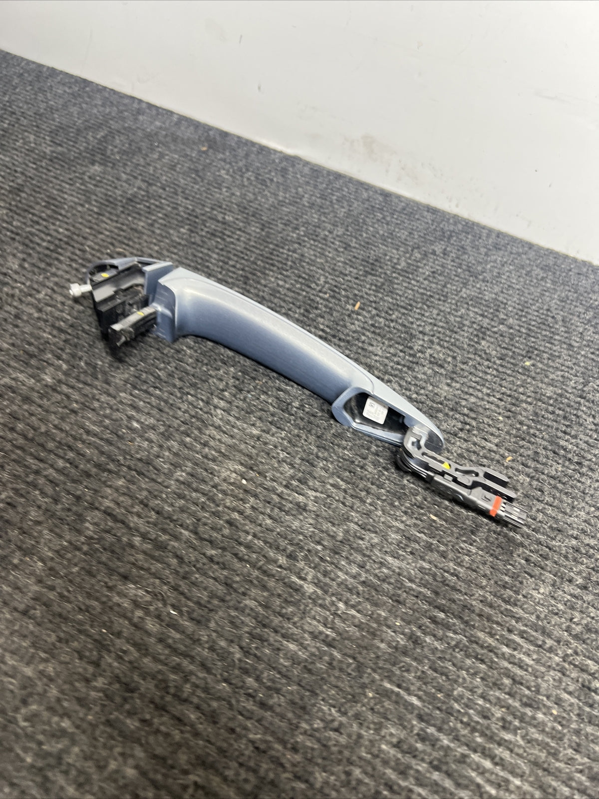 BMW 335i E92 Right Passenger Door Handle OEM A34 Comfort Access