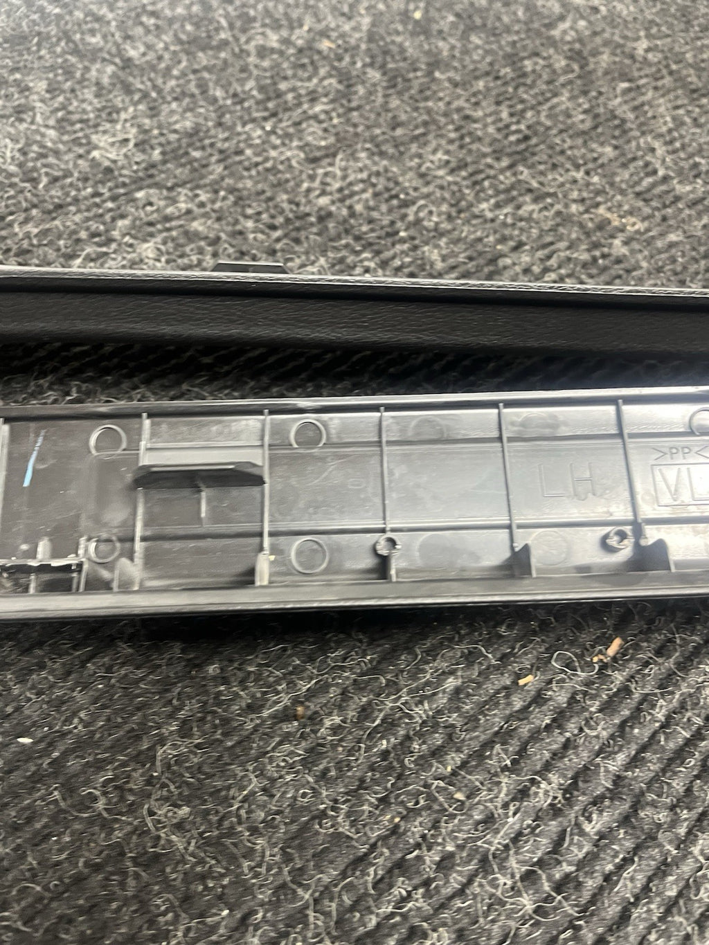 ☑️ 2015-2021 Subaru WRX STI Front Door Sill Trim Set OEM LU85