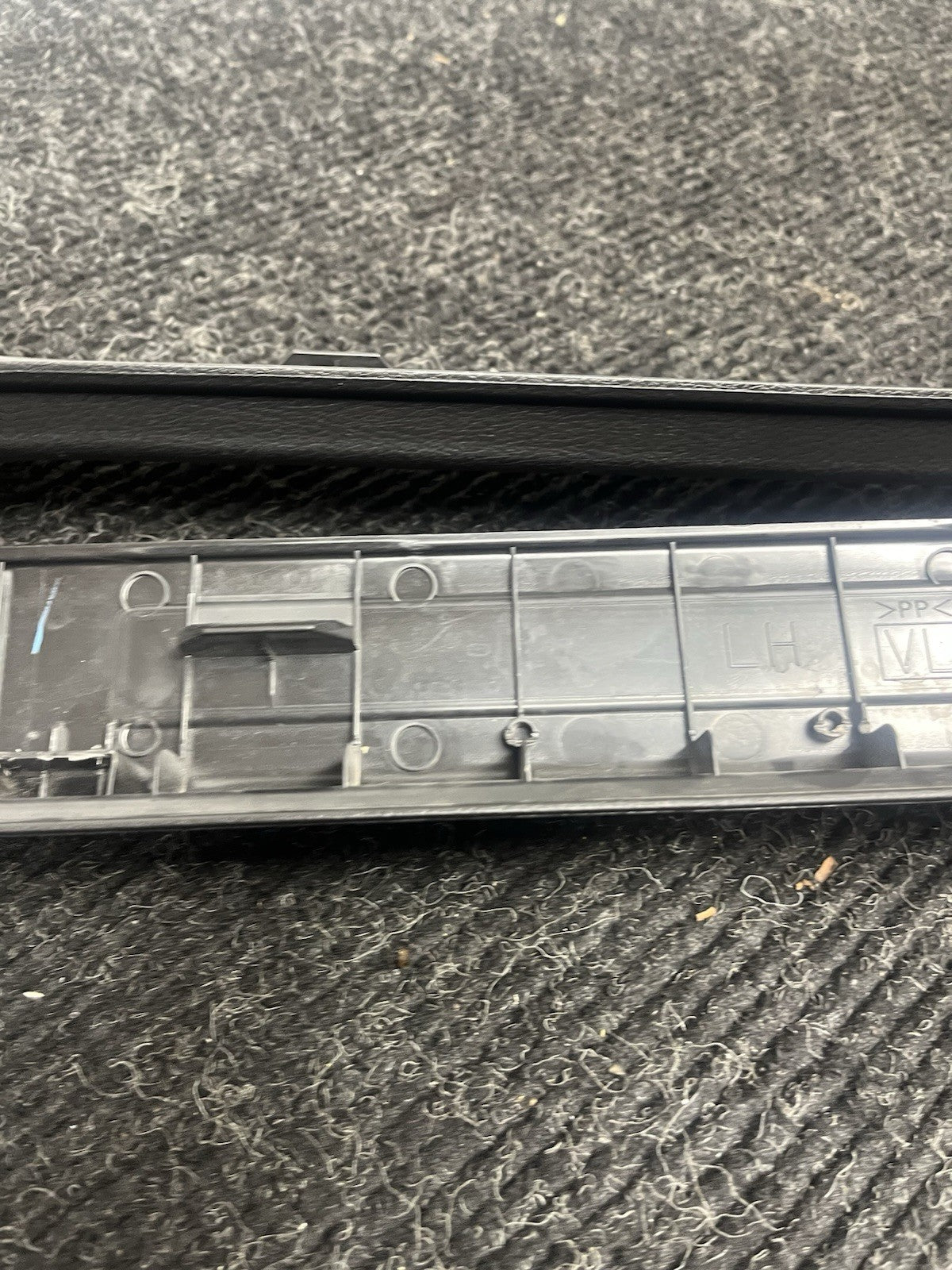☑️ 2015-2021 Subaru WRX STI Front Door Sill Trim Set OEM LU85