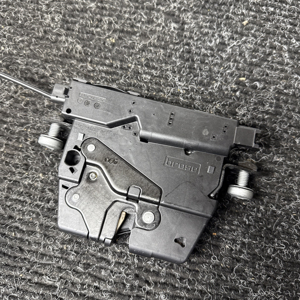☑️ 12-20 BMW F30 F32 F10 F12 REAR TRUNK LID LOCK ACTUATOR LATCH OEM 7191212