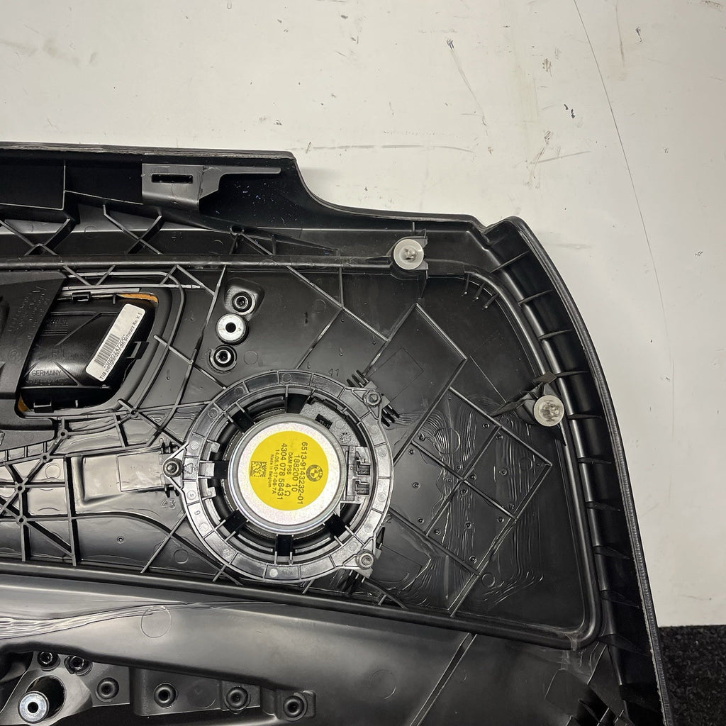 ☑️ 08-13 BMW E88 E82 135i 128i Front Passenger Door Card Panel Vinyl Black