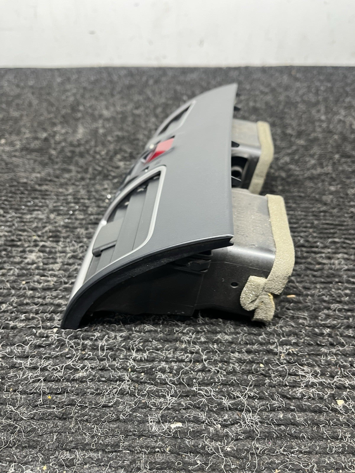 ☑️ 2015-2019 Subaru WRX STI Dash Center Console Vent OEM Hazard Switch