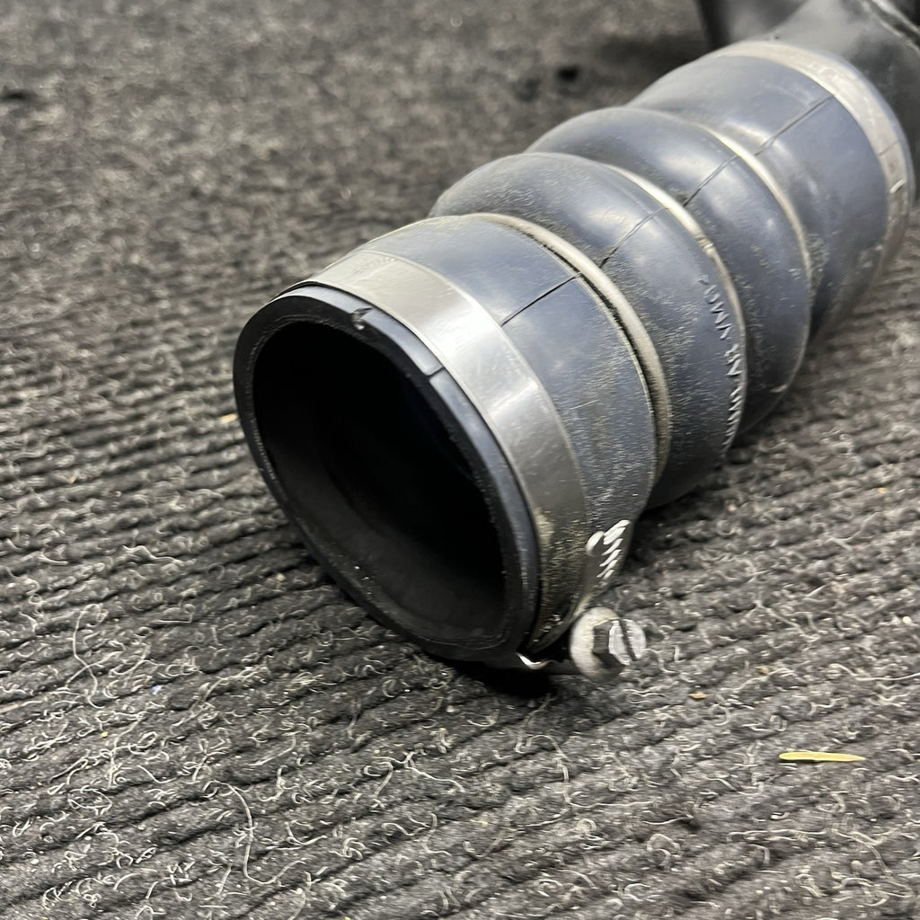 ☑️ 2009-2016 BMW 535XI F10 3.0L N55 ENGINE AIR MASS FLOW INTAKE HOSE PIPE OEM