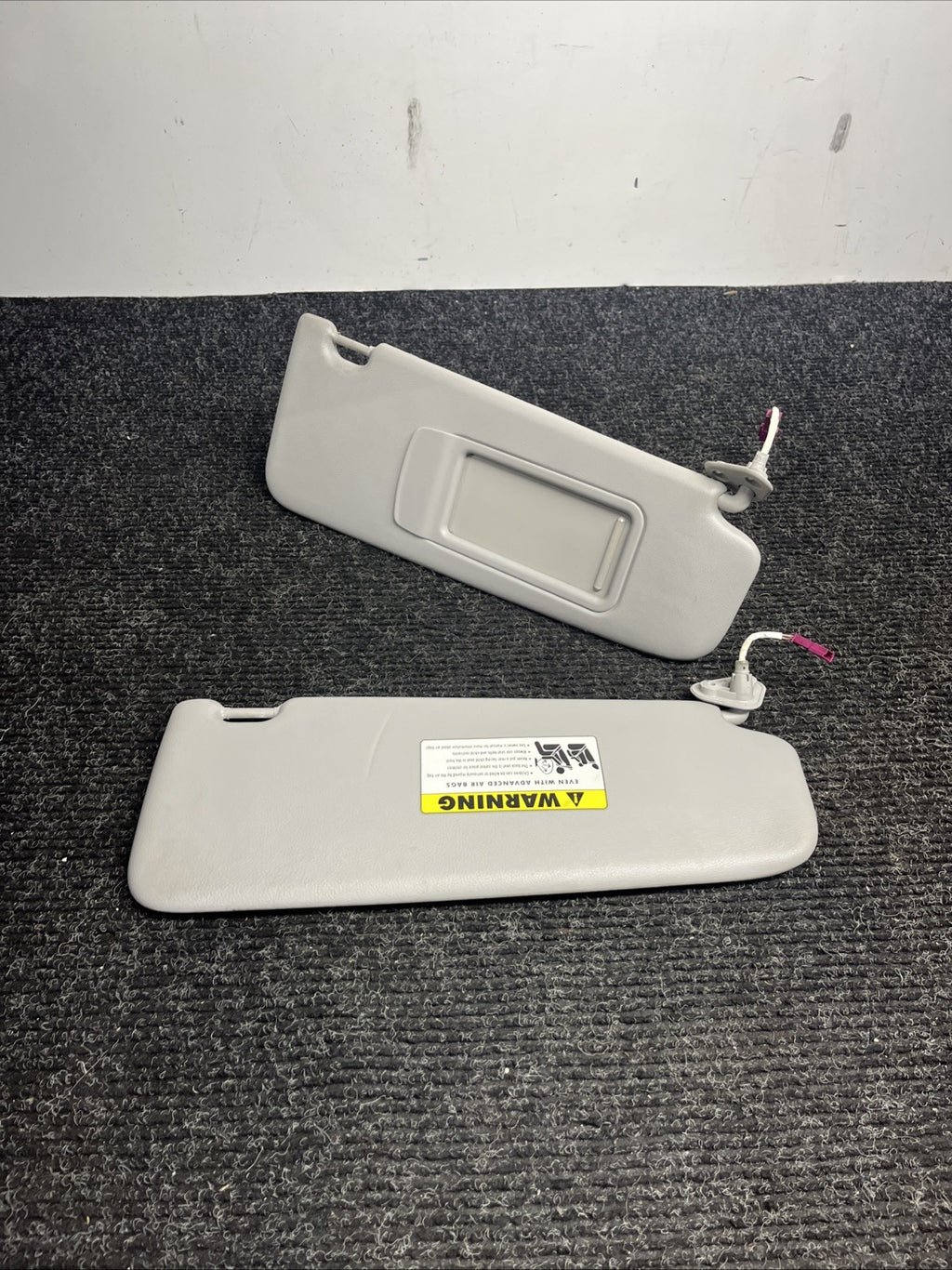 ☑️ 2006-2011 BMW E90 Sun Visor Shade Set Visors Left Right Pair Gray OEM