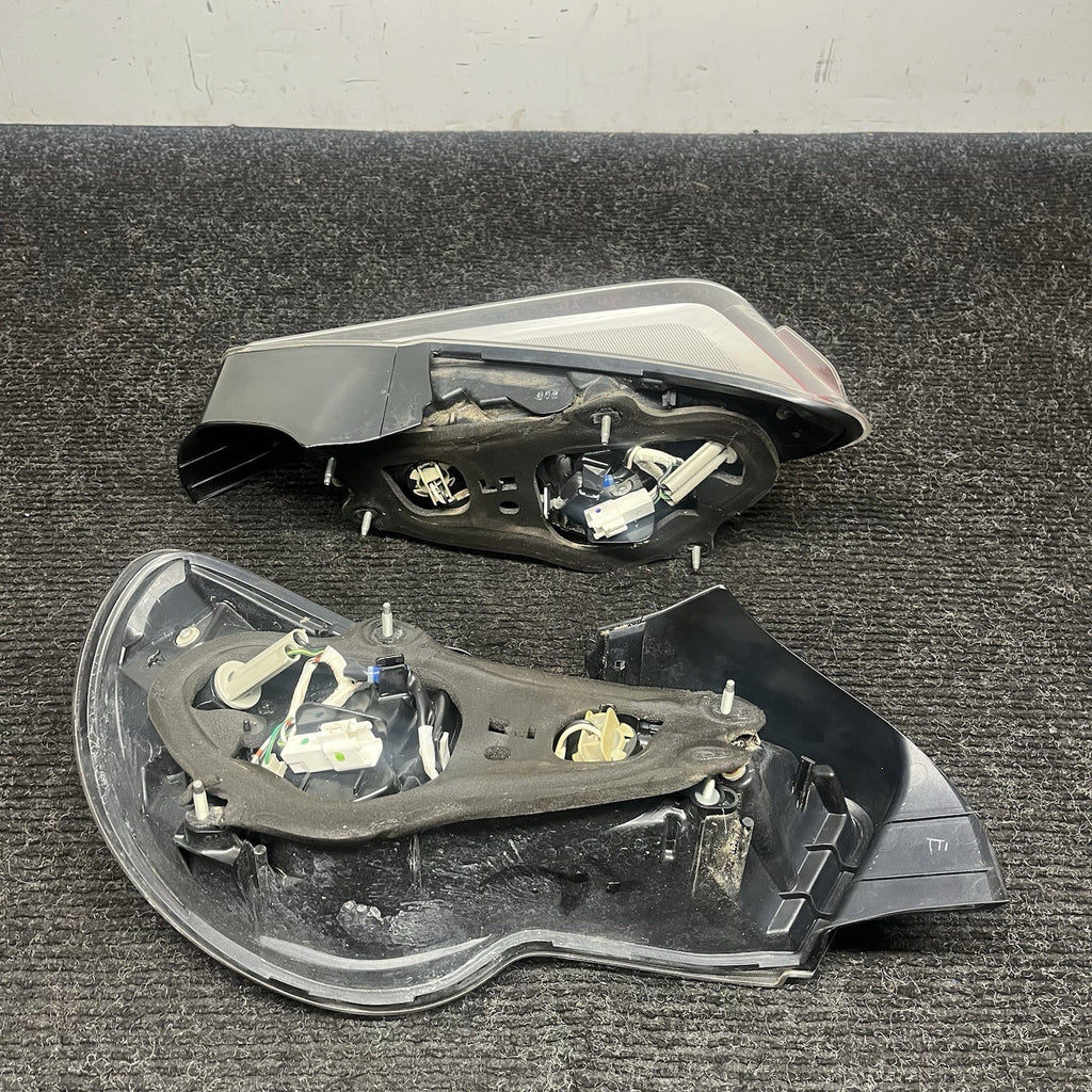 ☑️ 2013-2016 Scion FR-S Subaru BRZ LED Tail Light RH Passenger LH Driver OEM SET