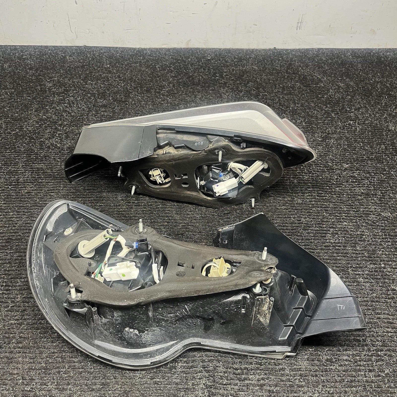 ☑️ 2013-2016 Scion FR-S Subaru BRZ LED Tail Light RH Passenger LH Driver OEM SET