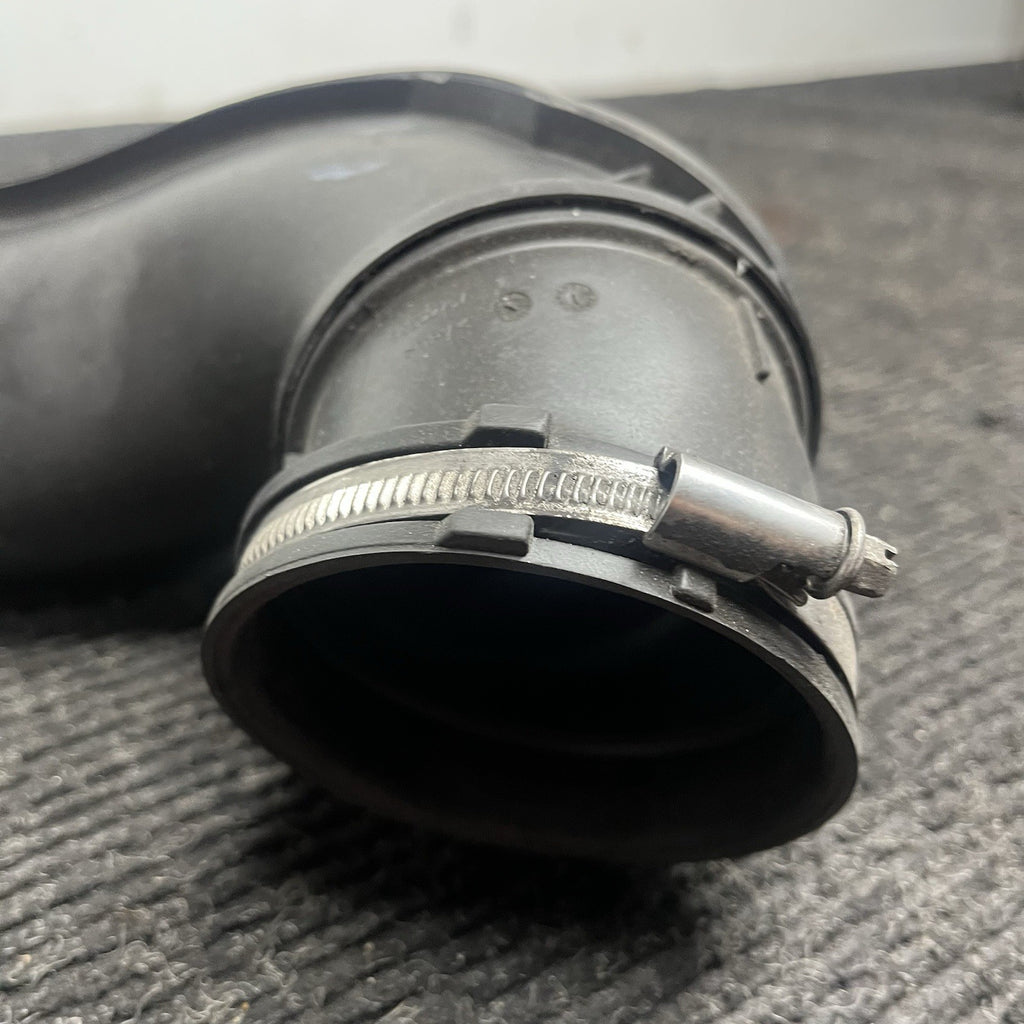 ☑️OEM BMW F22 F23 F30 F32 F33 F36 Engine N20 Air Intake Boot Duct Hose Pipe Tube