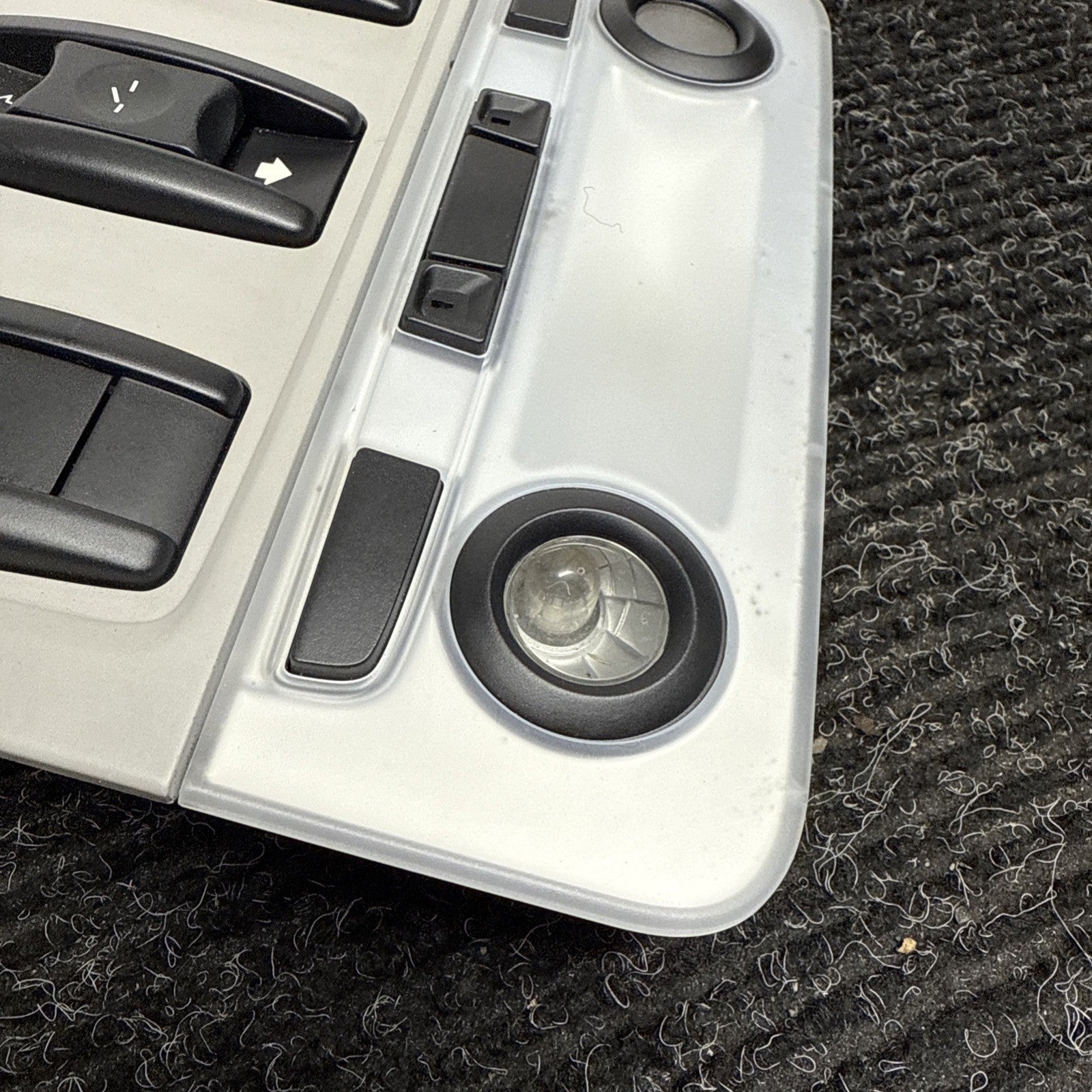 ☑️ 06-13 BMW E90 E92 328I 330I 335I Front Reading Dome Light Switch Panel OEM