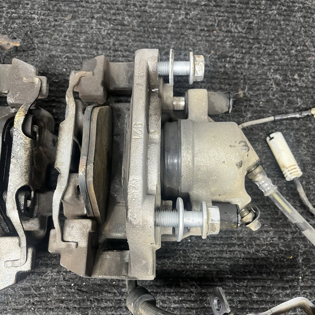 ☑️ 07-13 BMW E90 E92 E93 328i Front Left Right Brake Caliper Pair OEM