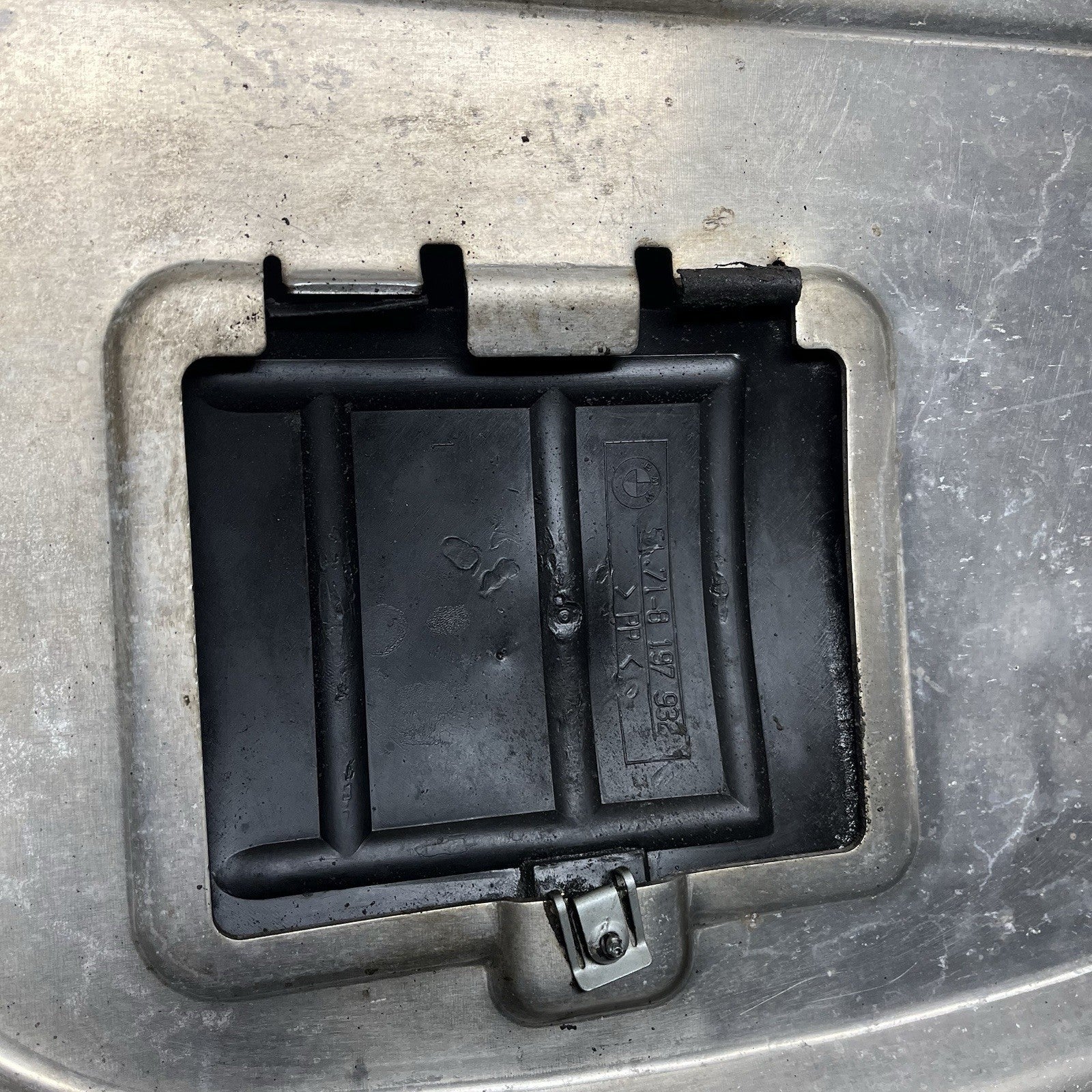 ☑️ 99-06 BMW E46 330Ci 325Ci Front Under Engine Underbody Shield Skid Plate OEM