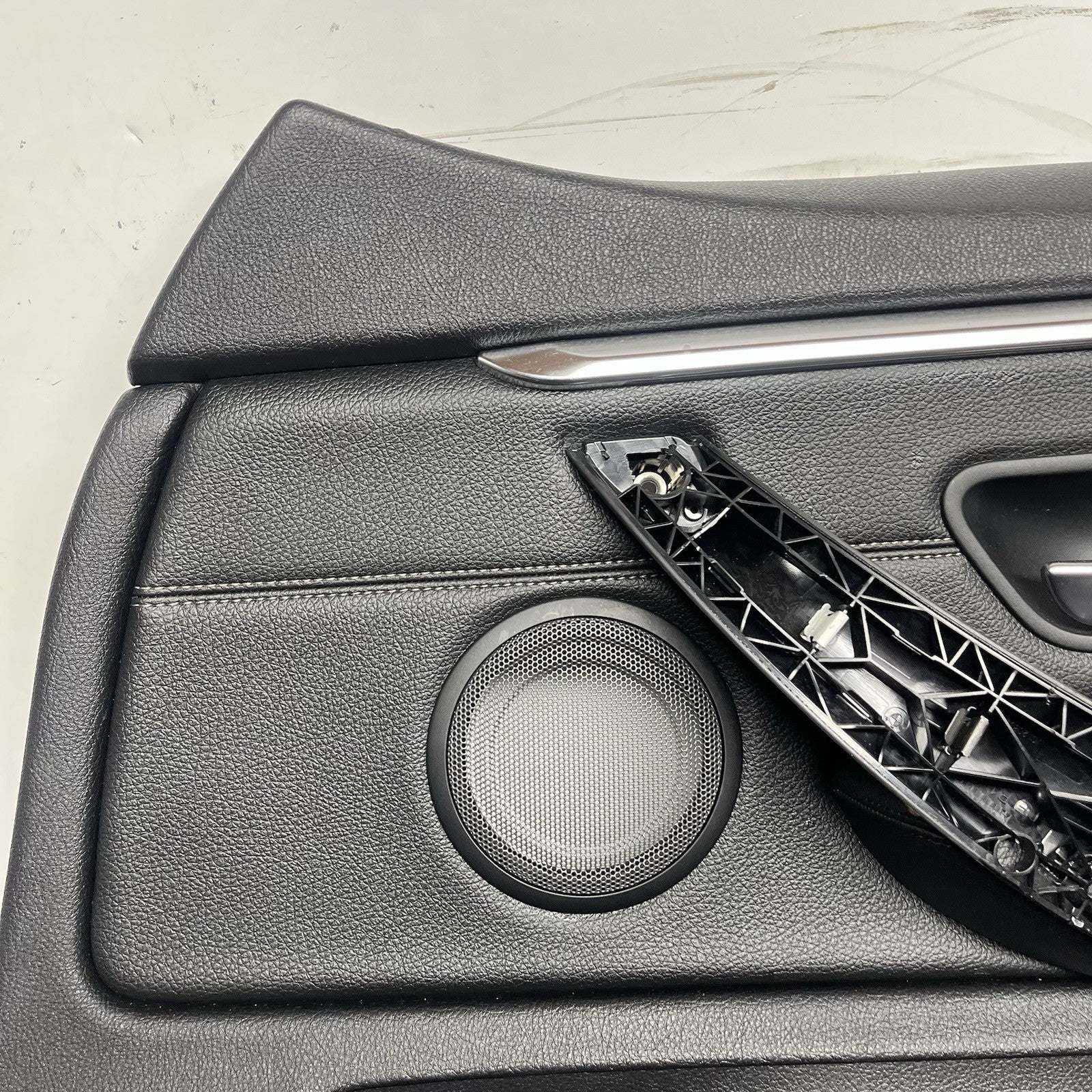 ☑️ 15-20 OEM BMW F36 428 430 Front Passenger Side Door Card Panel Sensatec Black