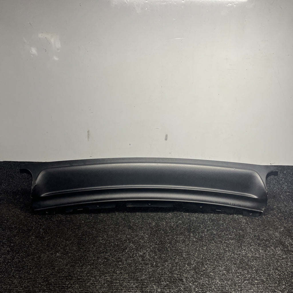 ☑️ Maserati Ghibli Rear Bumper Lower Valance Diffuser Trim Panel 2014 - 2019 OEM