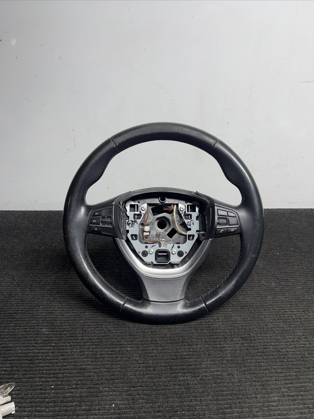 ☑️ 11-16 BMW F10 550i 750i 530i 535i Driver Steering Wheel OEM