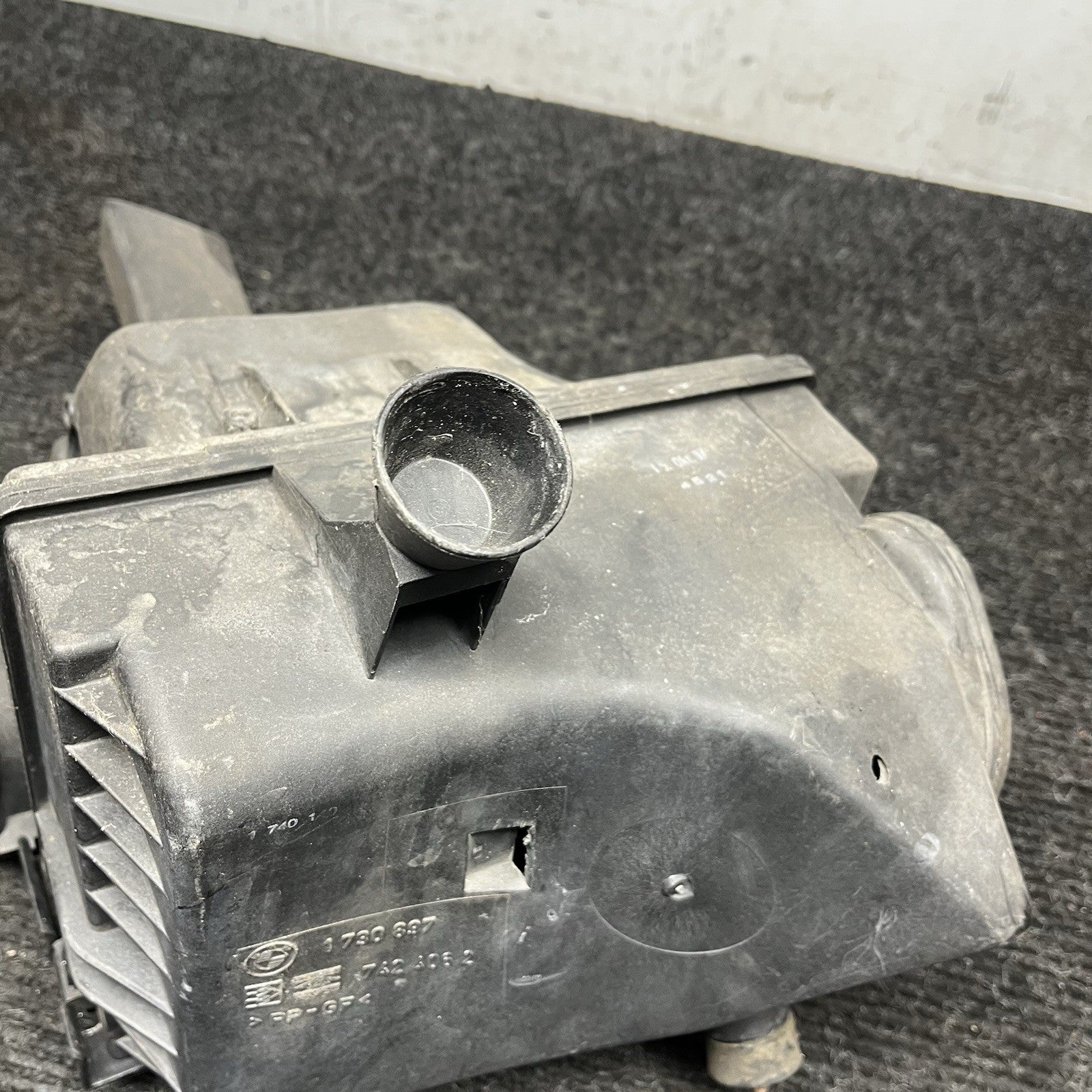 ☑️ BMW E36 Air Intake Filter Box 1730897 M50 S50 OEM 92-95 325i 325is 325ic M3
