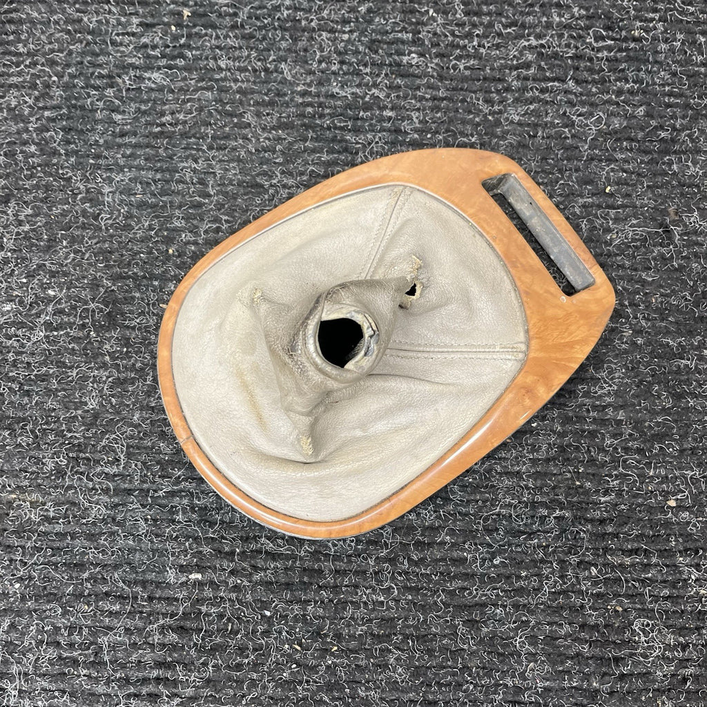 ☑️ BMW E85 Z4 Center Console Gear Shifter Boot Wood Trim Cover OEM