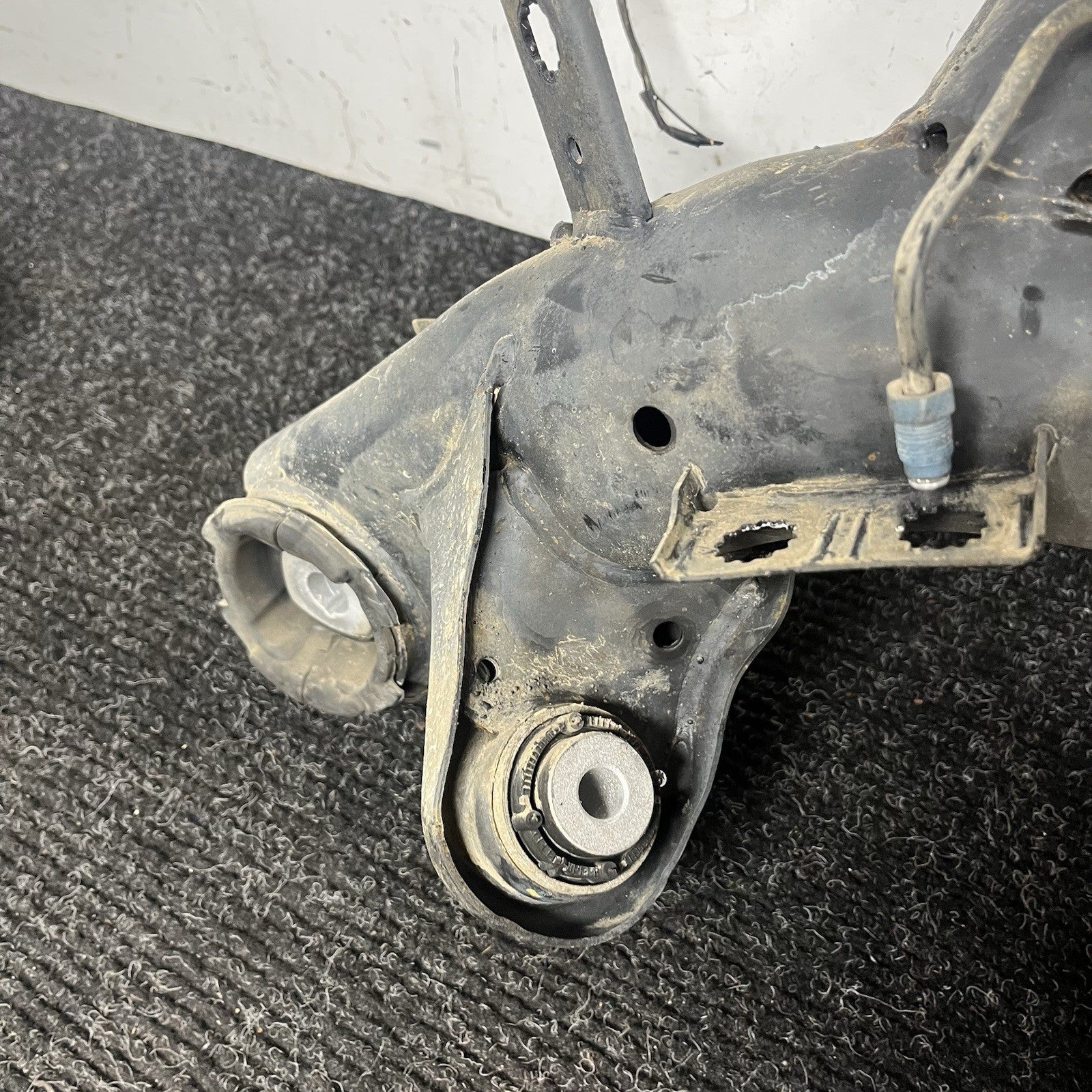 ☑️ 07-13 BMW E90 E92 E93 328i 335i RWD Rear Axle Subframe Crossmember Assy OEM