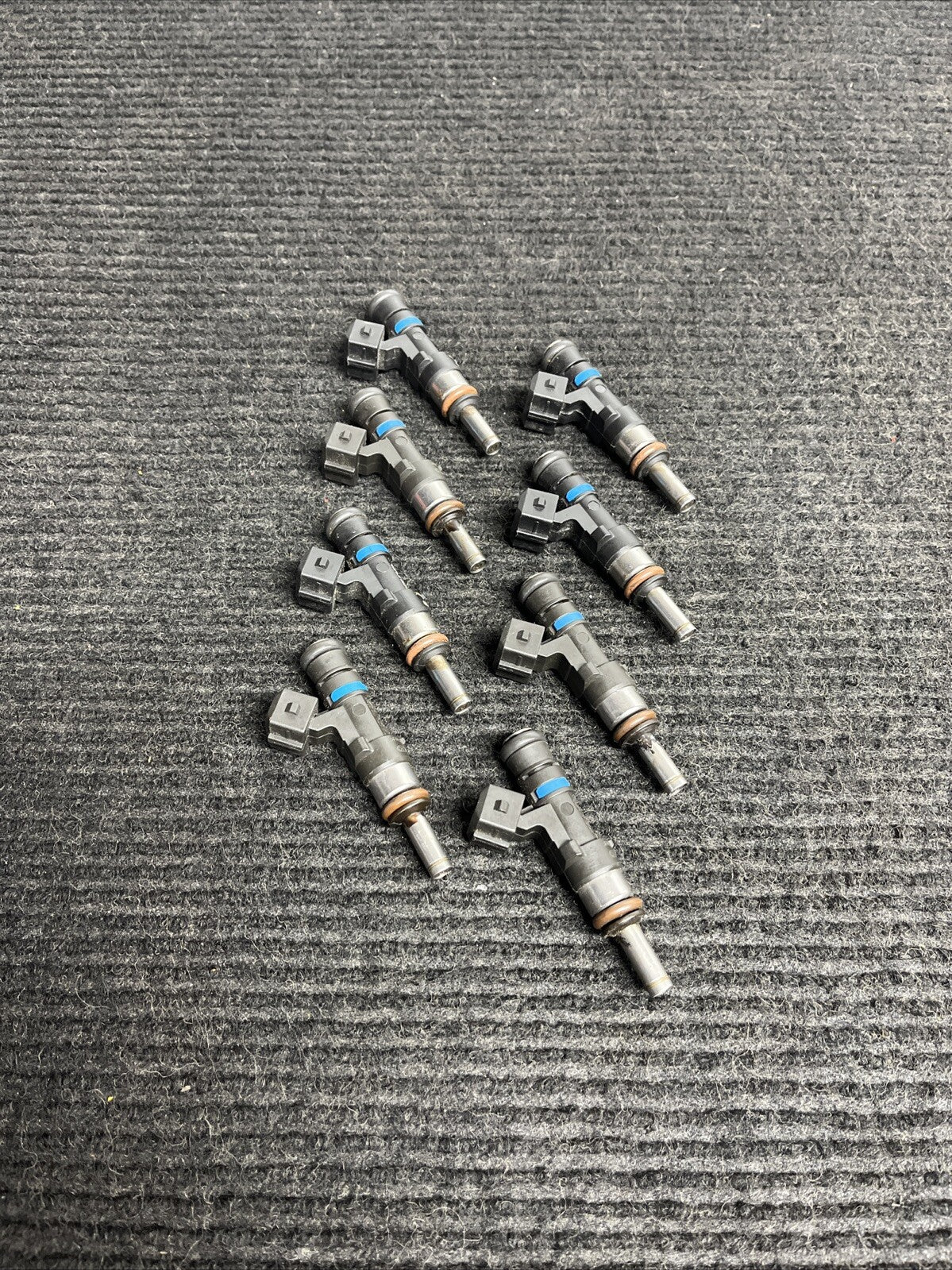 ☑️ 2008-13 OEM BMW E90 E92 E93 M3 S65 Fuel Injector Set (8) - 13647838440