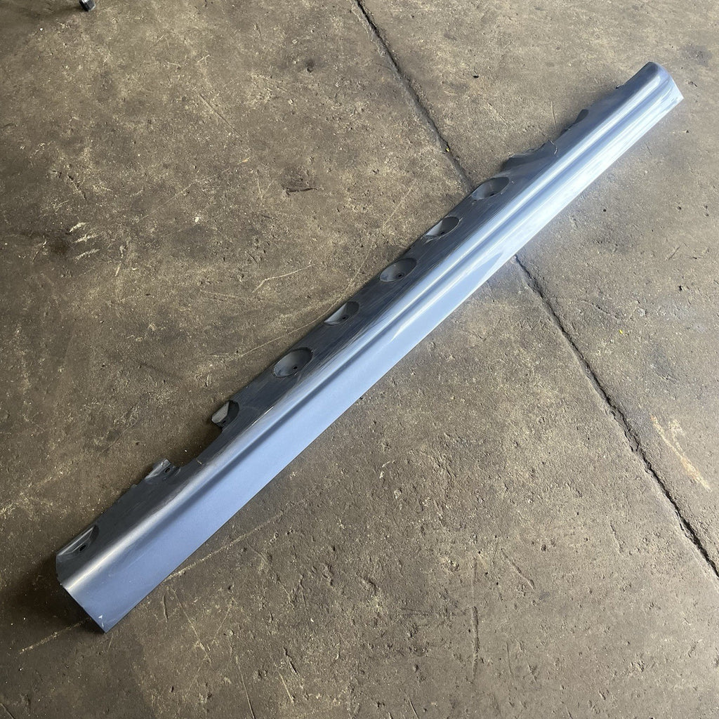 ☑️ 00-06 Bmw E46 3 Series 2dr Right ZHP M Sport Rocker Skirt Panel Molding Oem