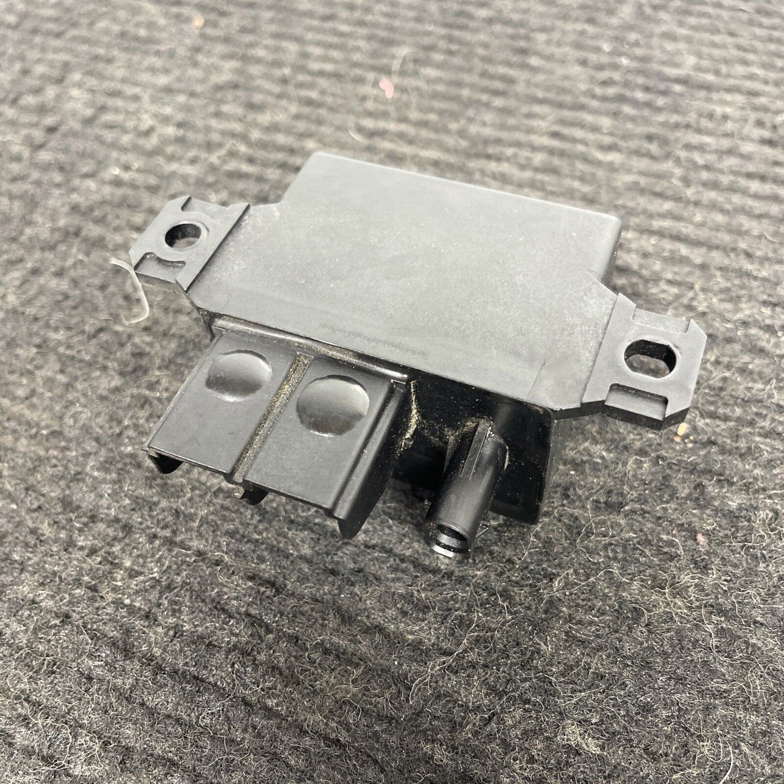 OEM BMW F10 F13 F02 F15 F16 F30 F32 F06 F80 F82 M3 M4 M6 Cooling Fan Relay 130A
