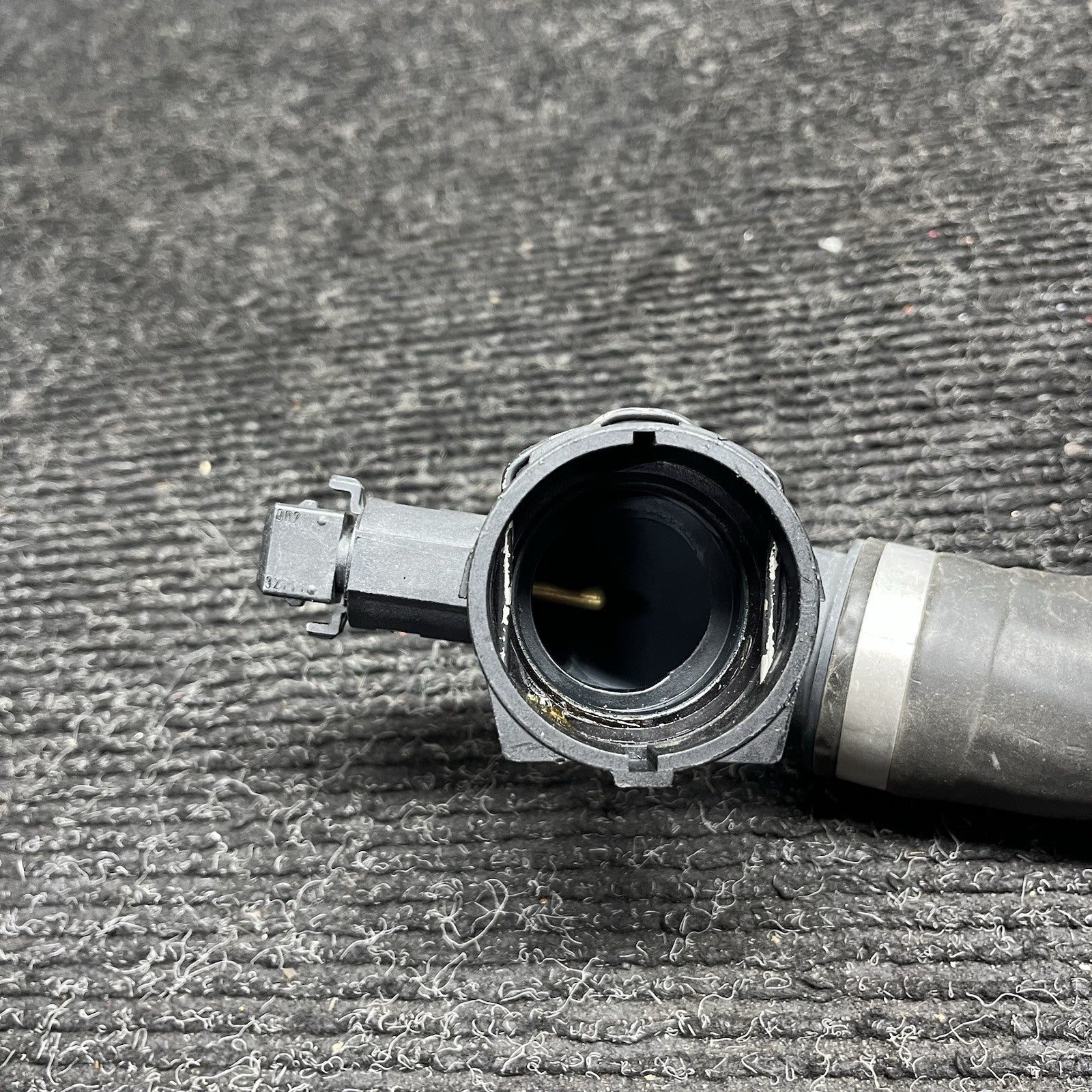 ☑️ 06-10 BMW E90 E91 325i 328i Lower Radiator Hose W Sensor Unit 7533978 OEM