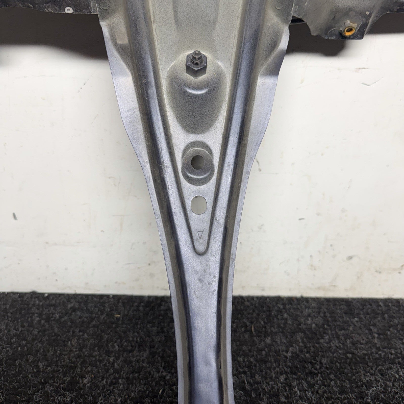 ☑️ 2013-2019 Subaru BRZ Scion FRS Radiator Upper T Bar Bracket OEM
