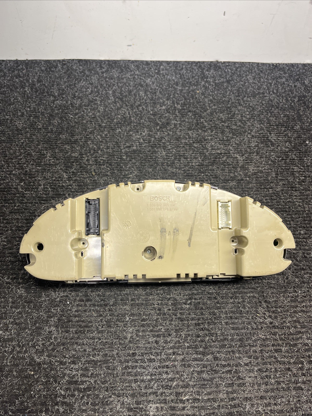 ☑️05-06 BMW E46 330ci ZHP A/T 2 DOOR INSTRUMENT CLUSTER SPEEDOMETER OEM 129K