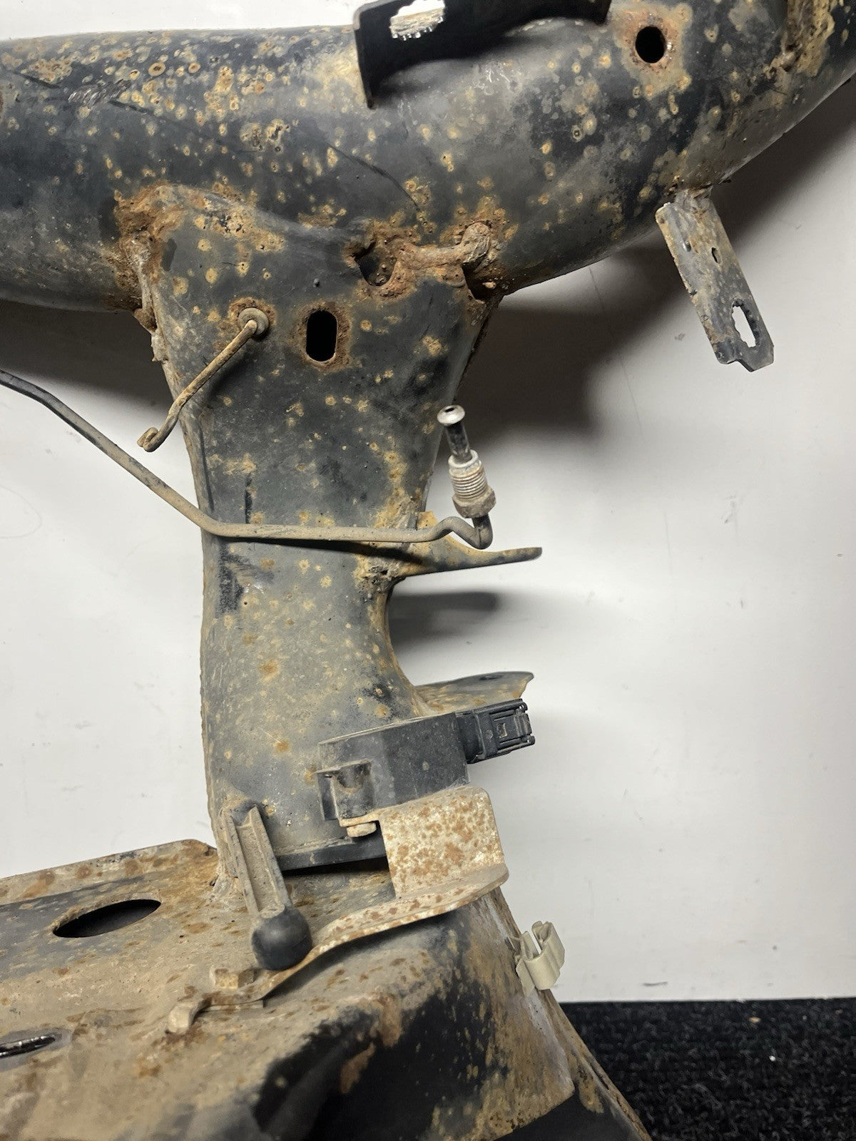 ☑️ 03-13 BMW E90 E92 E93 335I Rear Axle Subframe Crossmember Cradle Carrier OEM