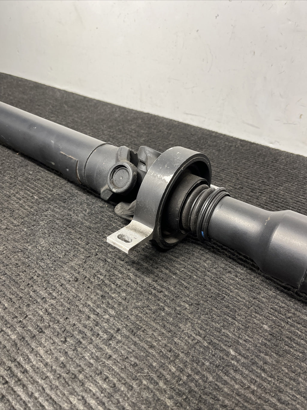 ☑️ BMW E82 E88 135i DCT Auto Dual Clutch Transmission Driveshaft OEM 26107614424