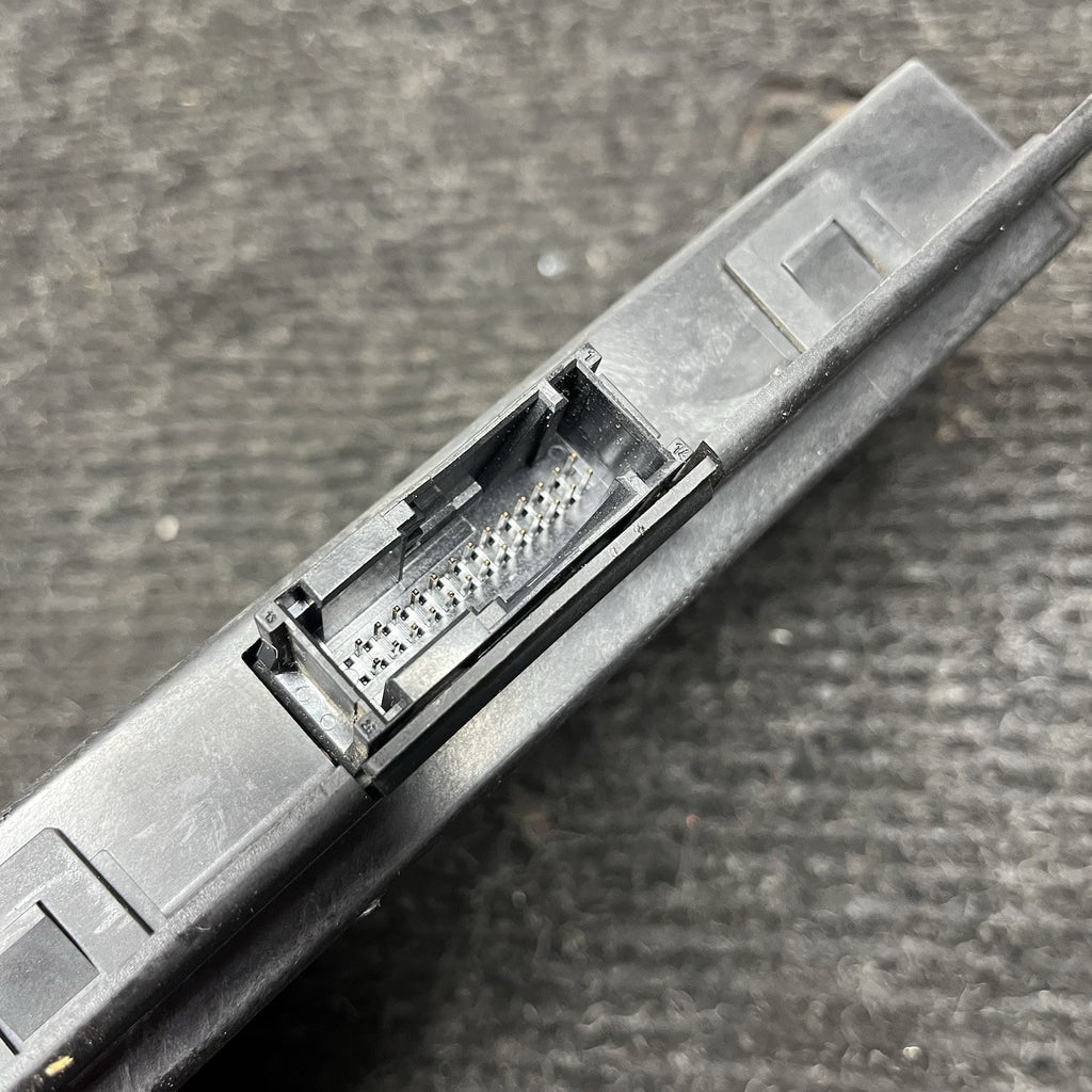 ☑️ FRM3R PL4 Footwell Control Module 61356801294 OEM 11-14 BMW E70 E71 X5 X6