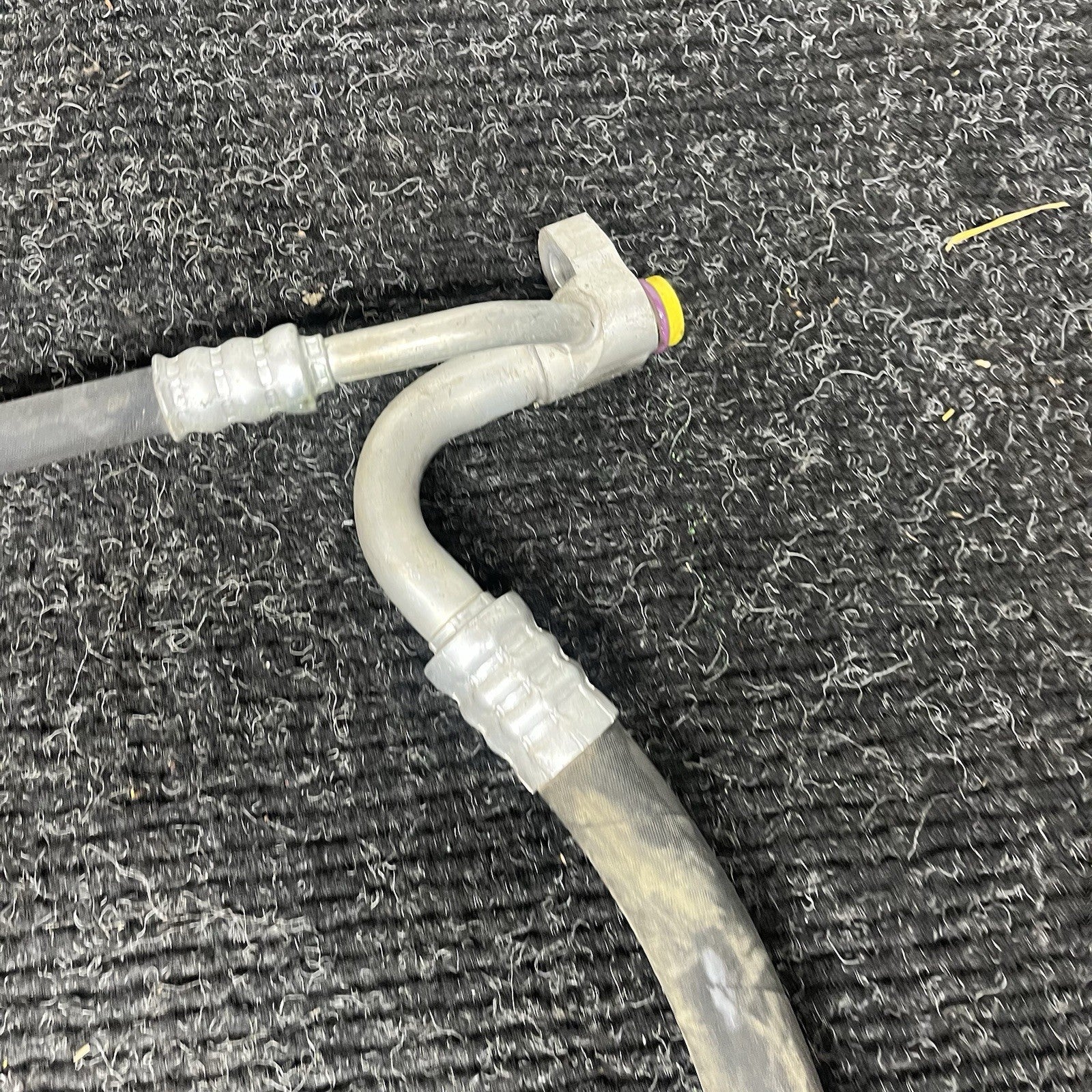 ☑️BMW E88 E82 E90 E92 E93 135 335 AC Compressor Evaporator Suction Pipe Hose OEM