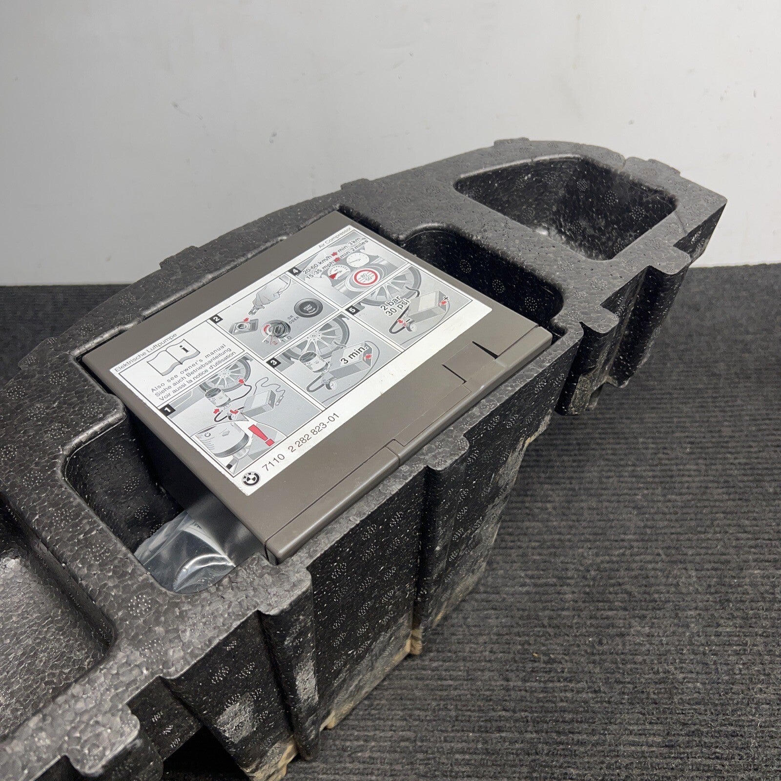 ☑️ 2008 2009 2010 2011 2012 2013 BMW M3 E93 Trunk Tire Inflator Flat Fix Foam