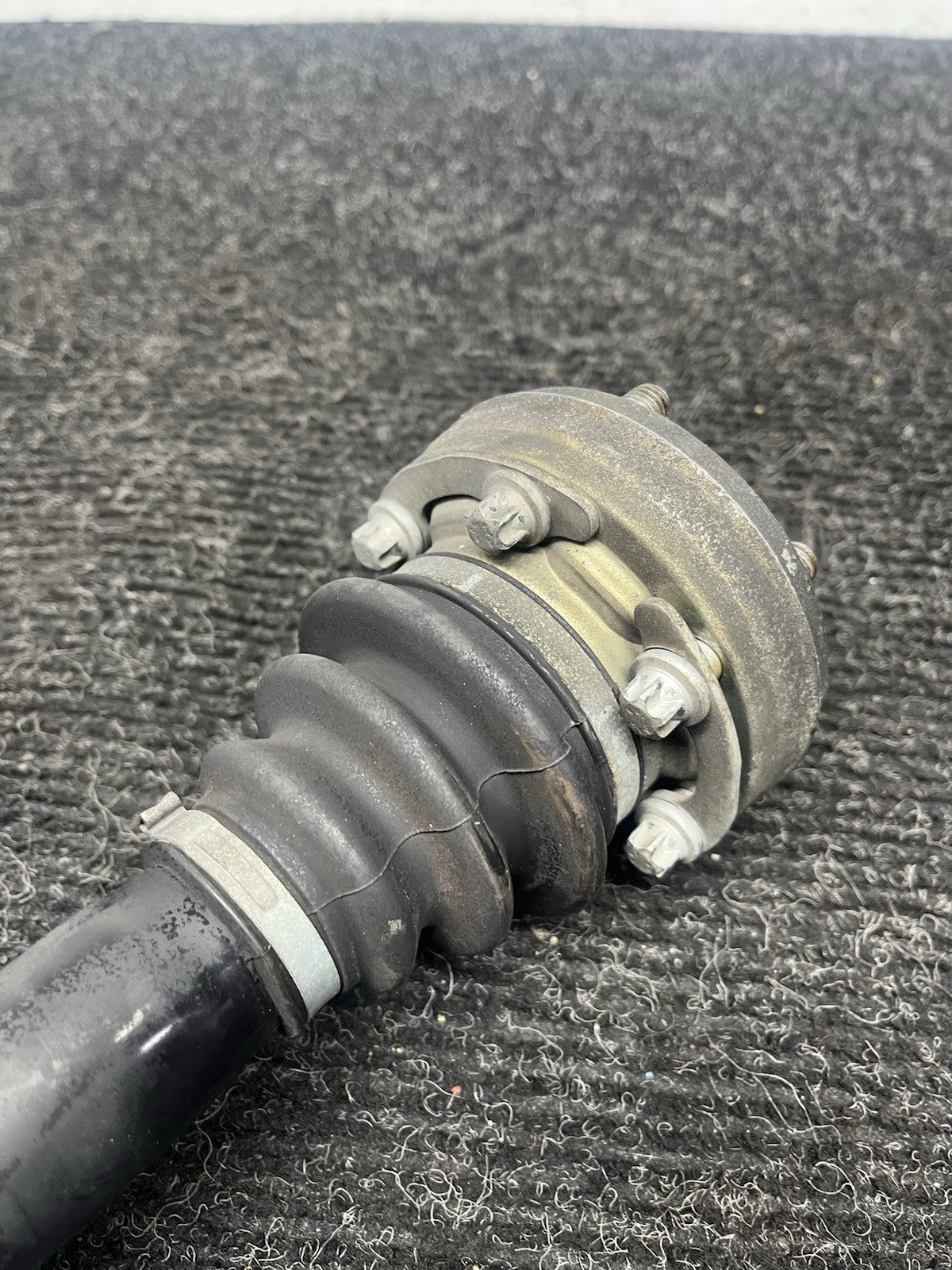 ☑️ 07-13 OEM BMW E82 E90 E92 DCT / MT Rear Right Axle Output Half Shaft Assembly