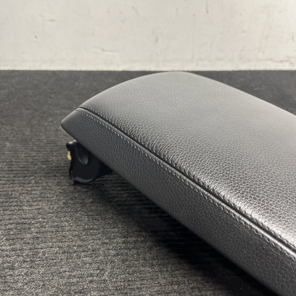 ☑️ BMW OEM Center Console Armrest Leather Black  F22 F23 228i 230i M235i M240i