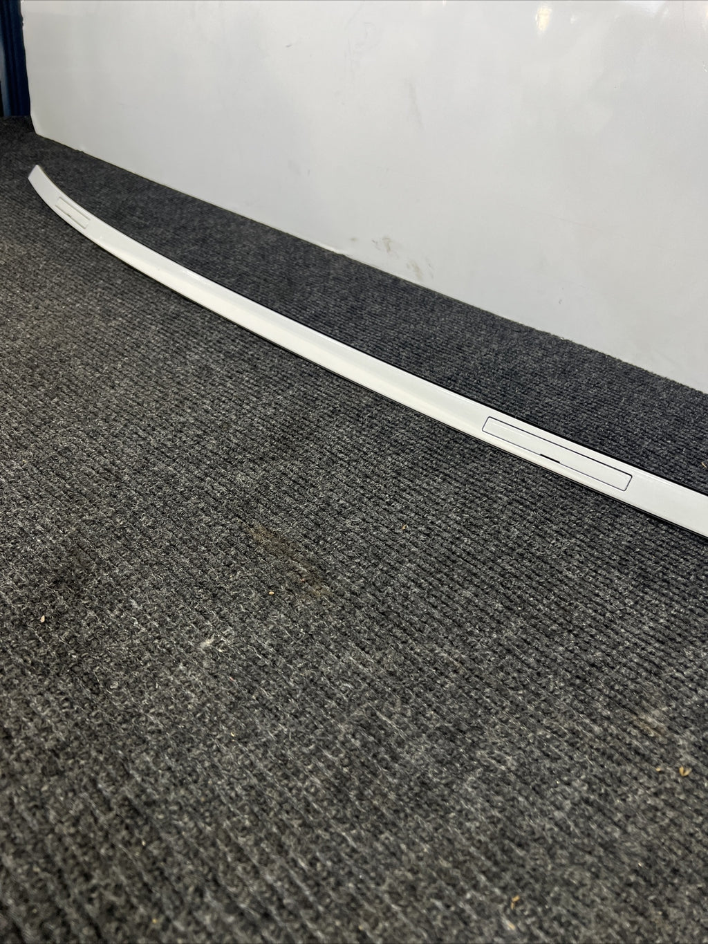 2014 - 2017 BMW M235i F22 LH Left Roof Strip Trim Set Alpineweiss Oem
