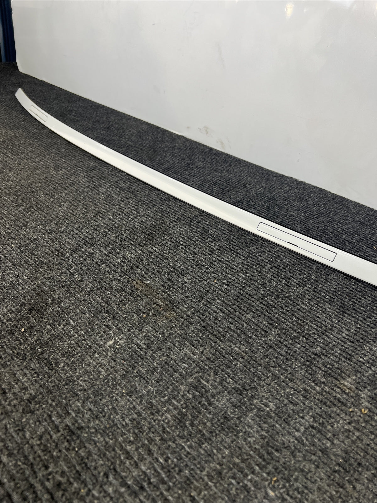 2014 - 2017 BMW M235i F22 LH Left Roof Strip Trim Set Alpineweiss Oem