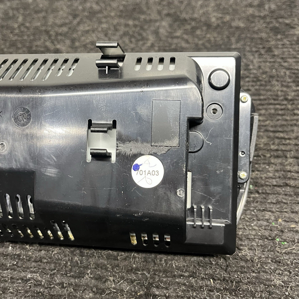 ☑️ 2008-2013 BMW M3 E92 E93 E90 NAVIGATION RADIO SCREEN MONITOR DISPLAY 9151979