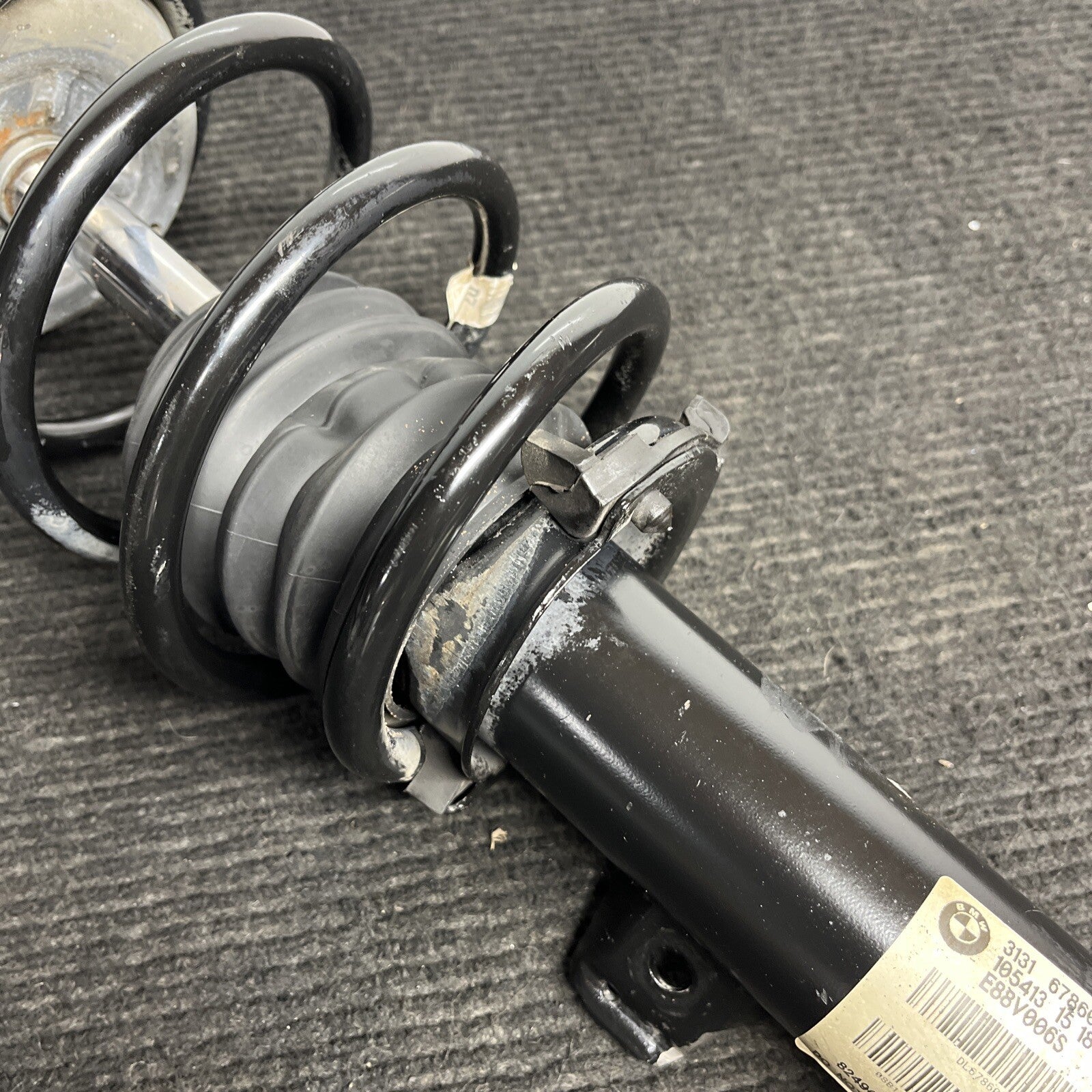☑️ 08-13 OEM BMW E88 Convertible 135 Front Driver Side M SPORT Strut 76k