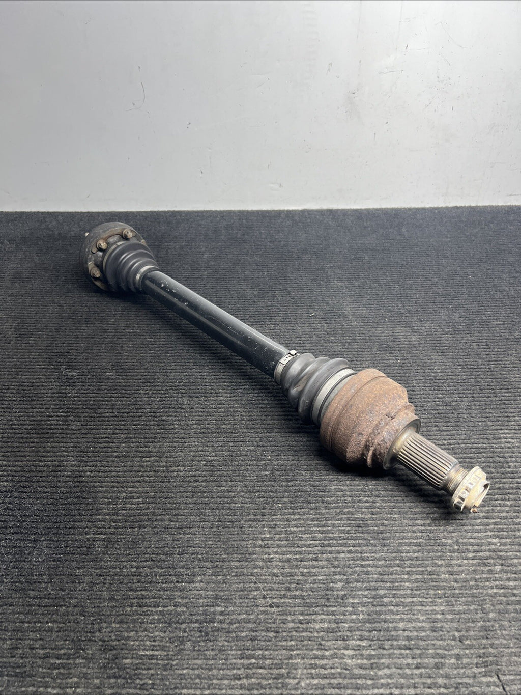 ☑️ 07-13 OEM BMW E82 E90 E92 DCT / MT Rear Left Axle Output Half Shaft Assembly
