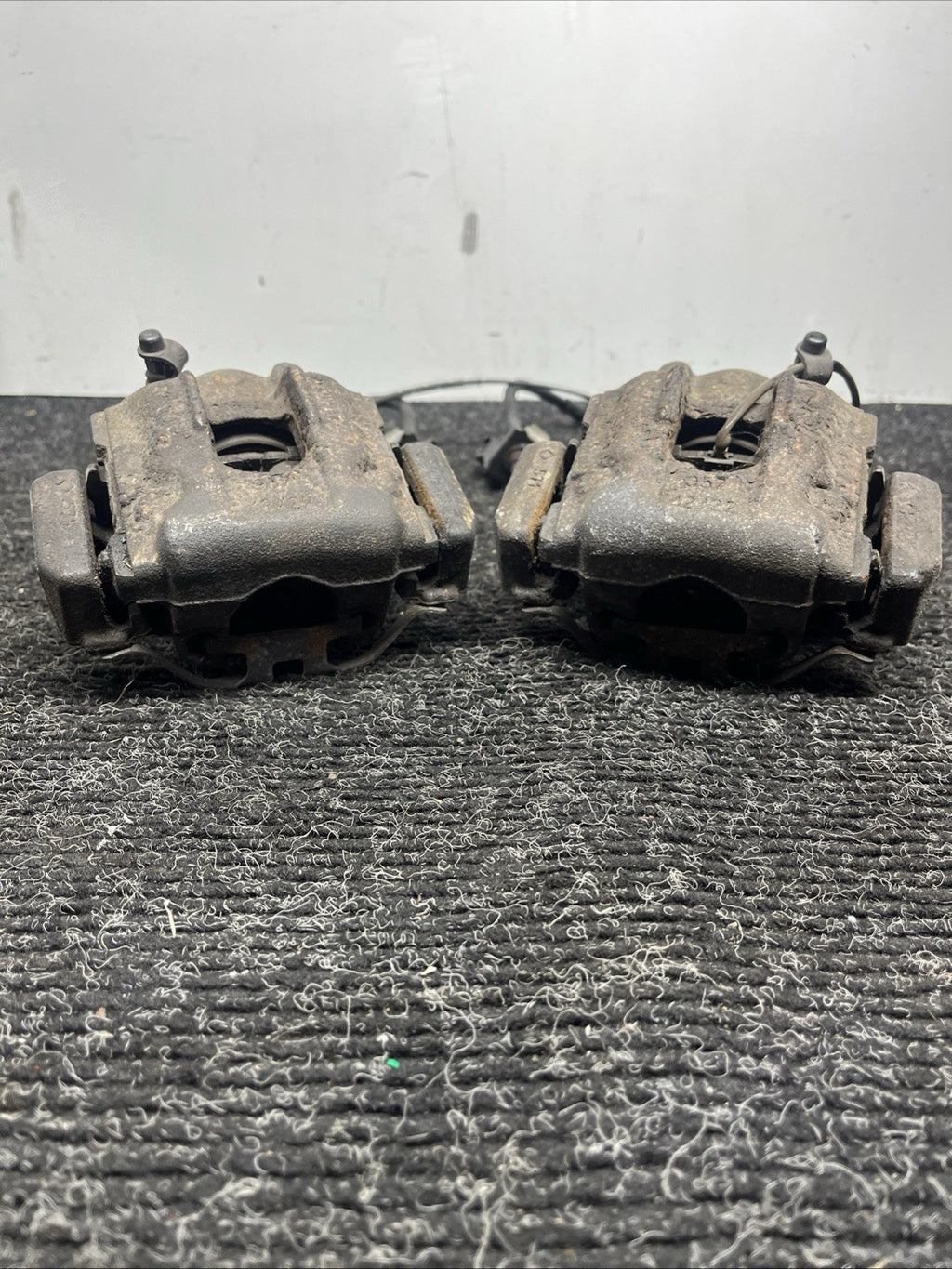 ☑️ 01-06 BMW E46 330i 330Ci RWD SET OF 2 REAR LEFT & RIGHT BRAKE CALIPER OEM