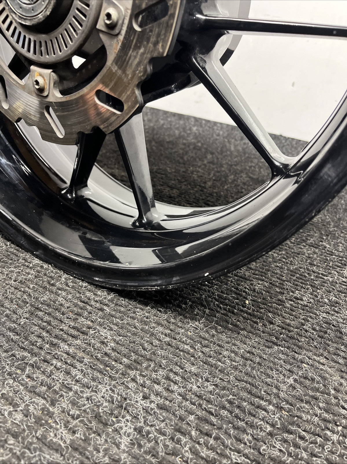 ☑️ OEM GENUINE 2009-2014 BMW S1000RR BLACK REAR WHEEL RIM (53711760)