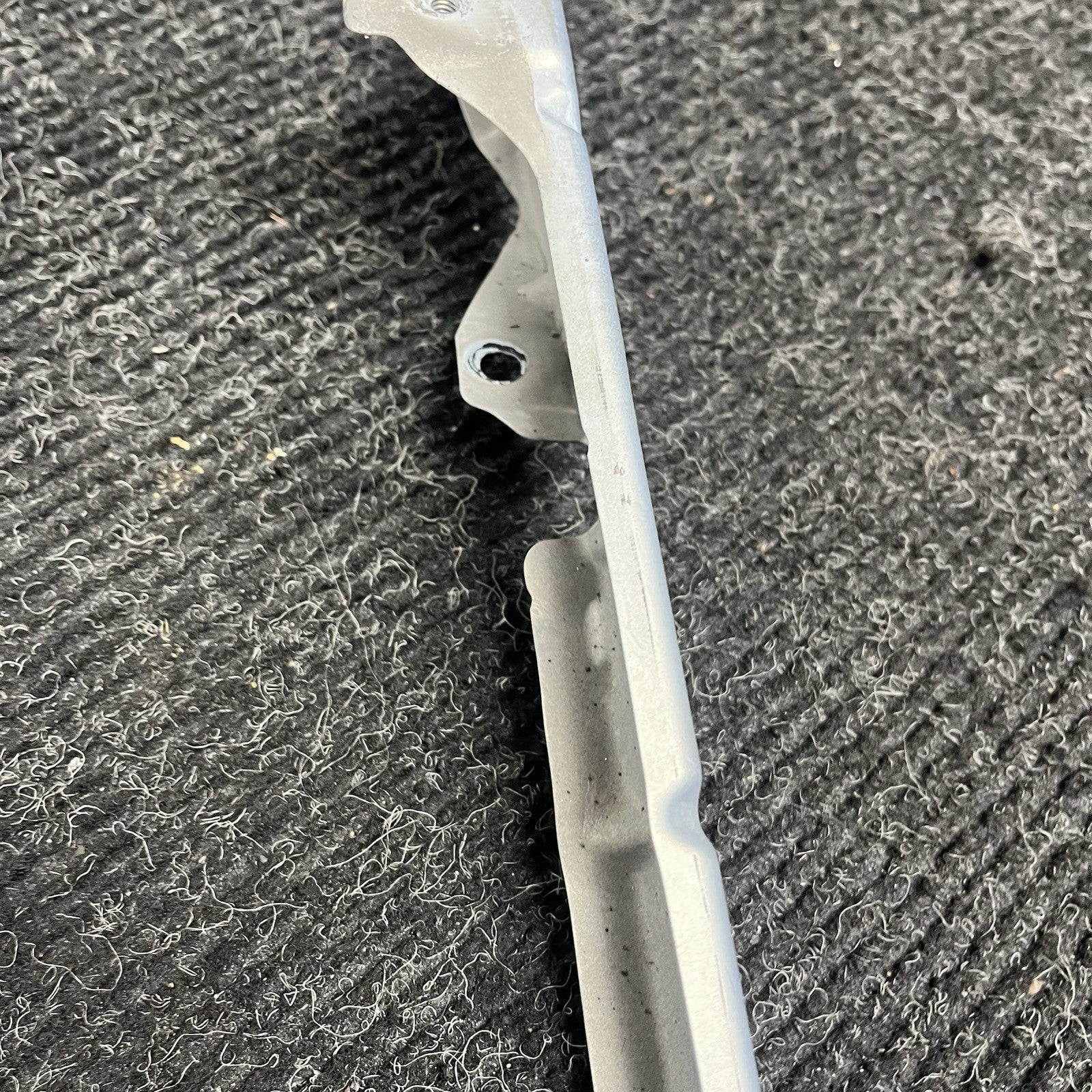☑️ 2013-19 Scion FRS Subaru BRZ 86 Front RH Right Side Fender Bracket OEM