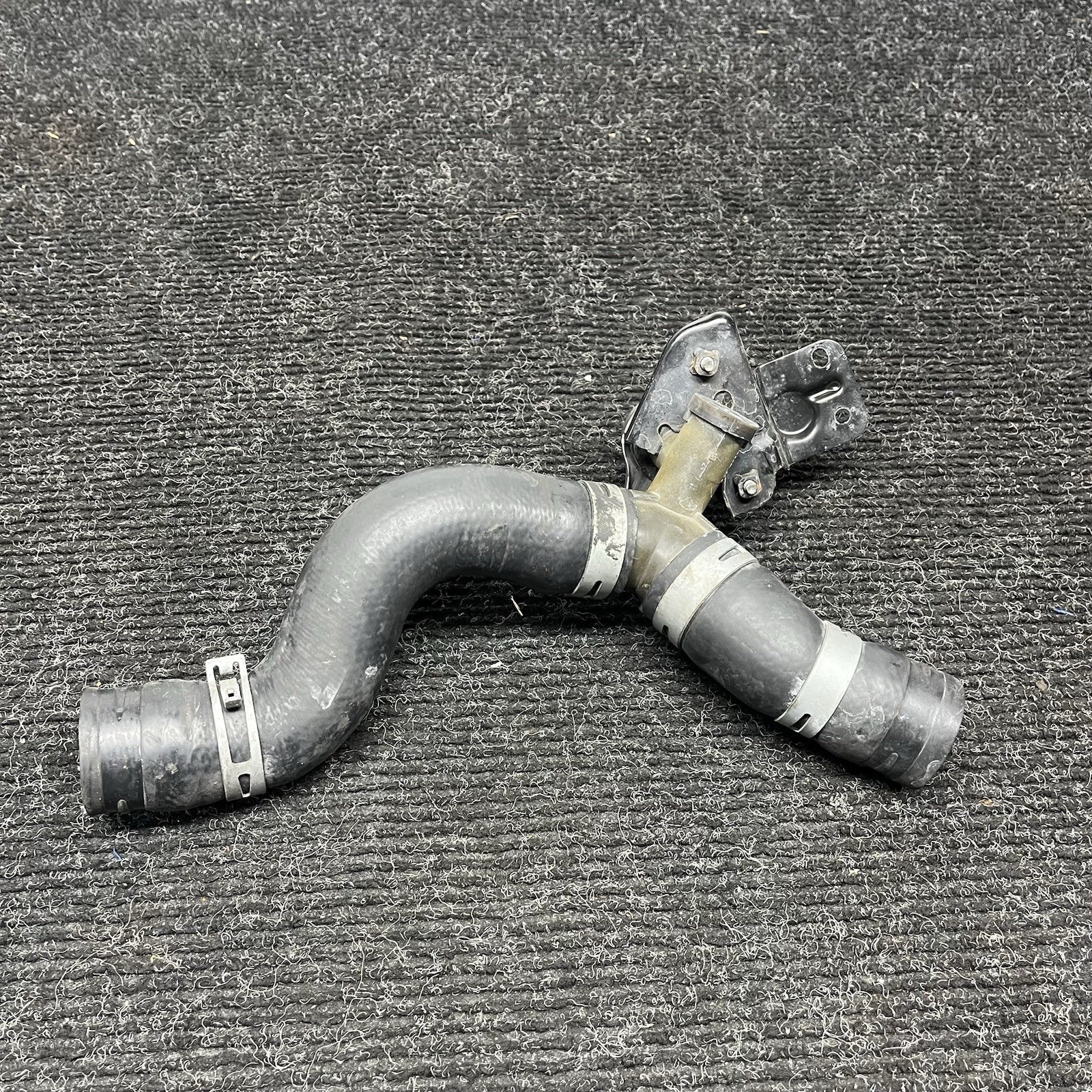 ☑️ 2013-2020 Toyota 86 BRZ Scion FRS Engine Radiator Upper Cap Coolant Hose OEM