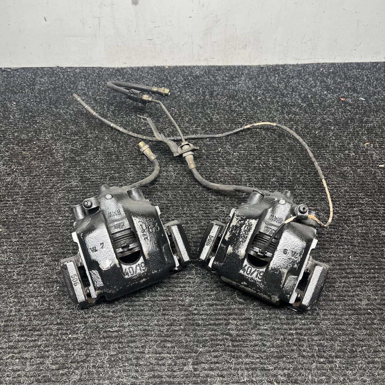 ☑️ 03-08 BMW E86 E85 Z4 3.0L RWD SET OF 2 REAR LEFT & RIGHT BRAKE CALIPER OEM