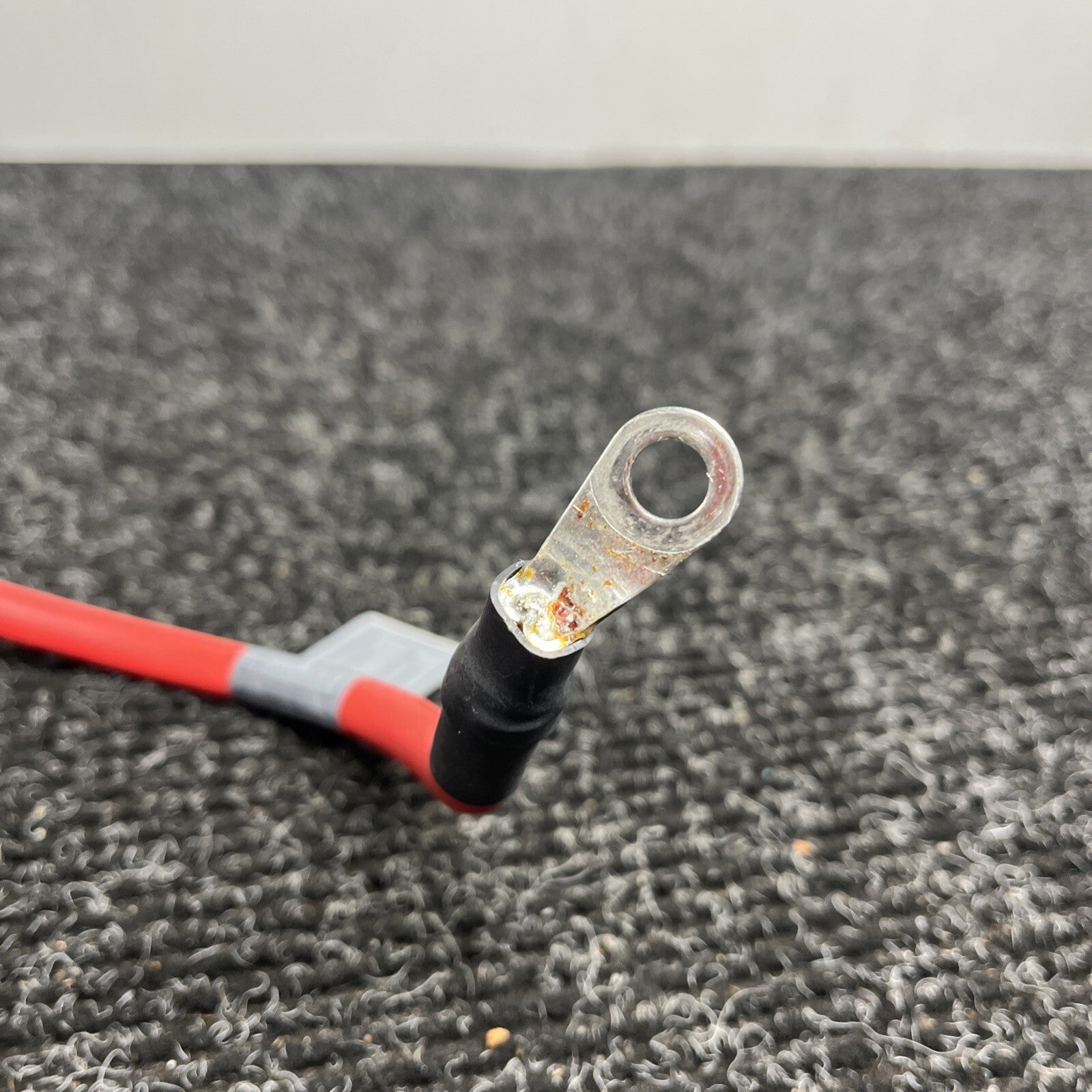 ☑️ 06-13 OEM BMW E82 E90 E92 E88 Battery Plus Pole Terminal Positive Red Cable