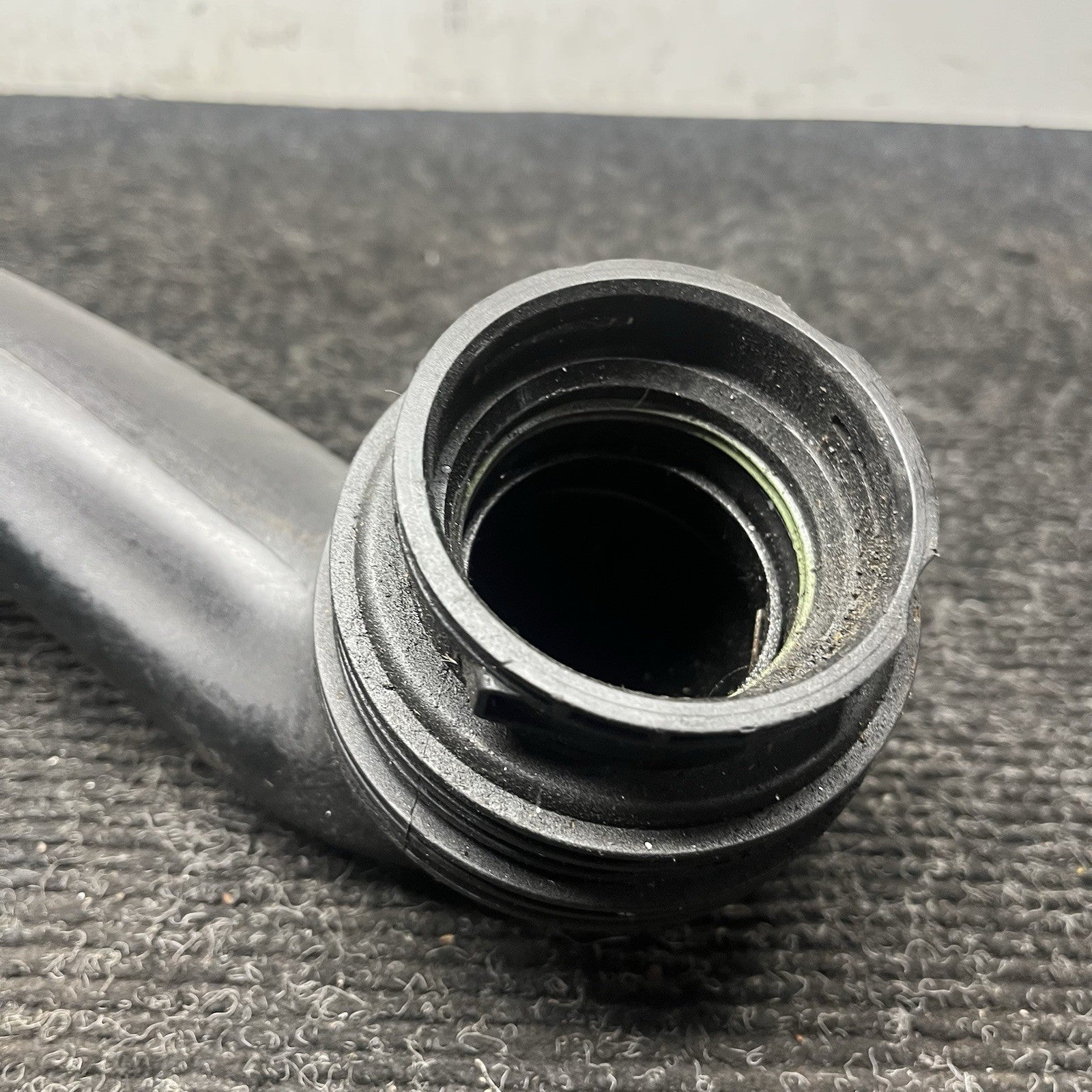 ☑️ 22-25 OEM BMW G42 G20 G22 M240 B58D 3.0L Engine Air Filter Intake Pipe