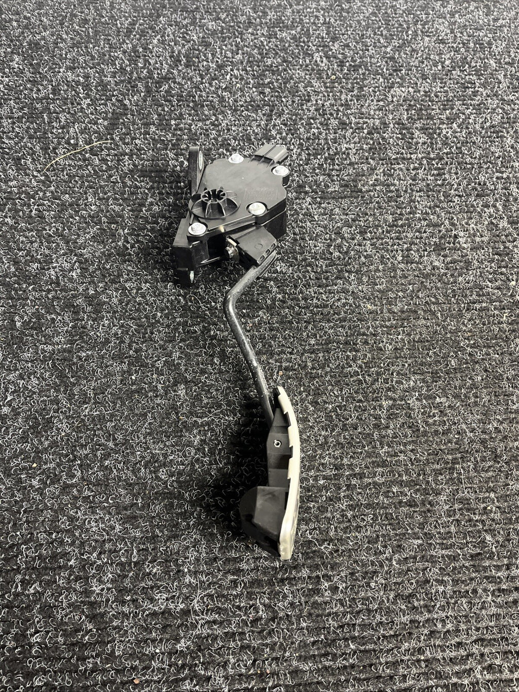 ☑️ 22-23 TOYOTA GR86 GAS PEDAL THROTTLE ACCELERATOR 36010CA111 OEM