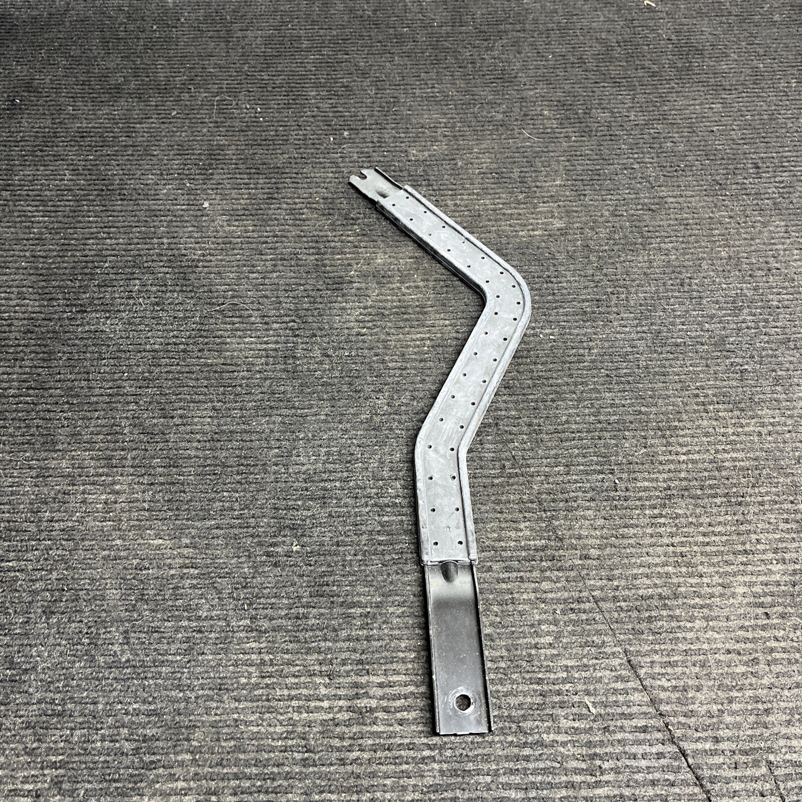 ☑️ 2008-2013 BMW 128i 135i Coupe Battery Protection Bar Bracket Holder Tie OEM